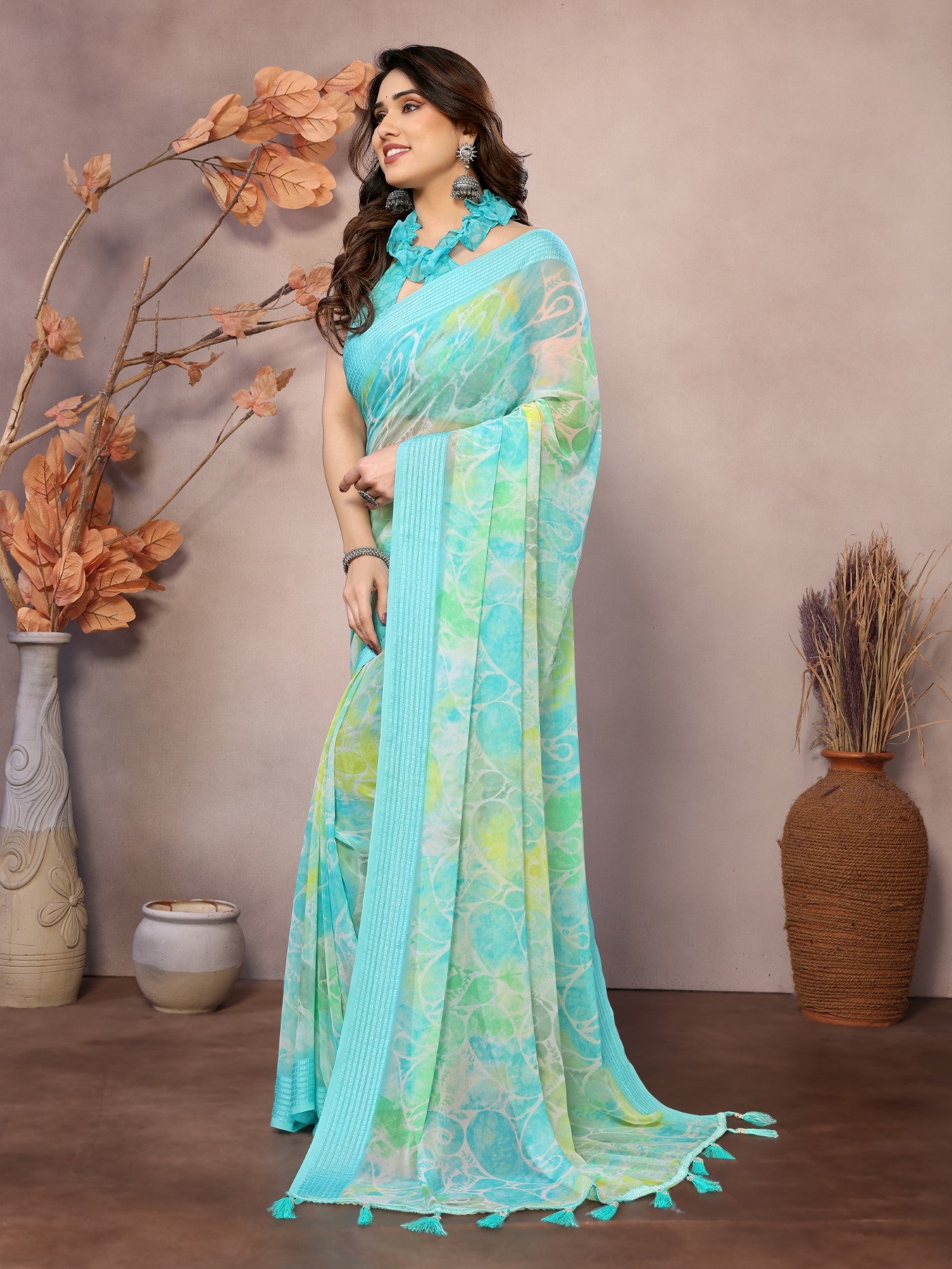 Firozi Weightless Patta Saree With Printed