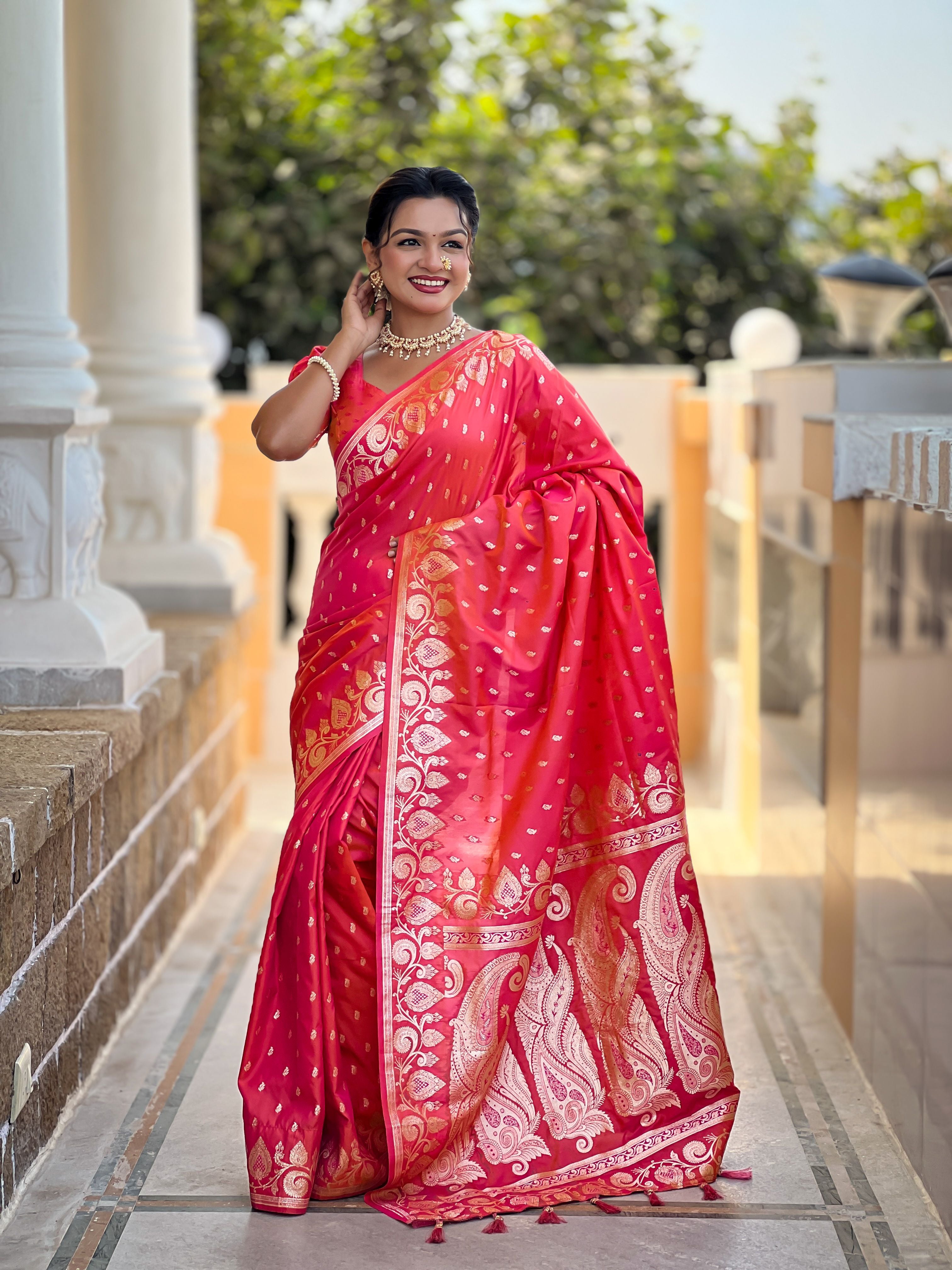 Gajri Banarasi Silk Saree With Woven Jacquard Designer Partywear Saree