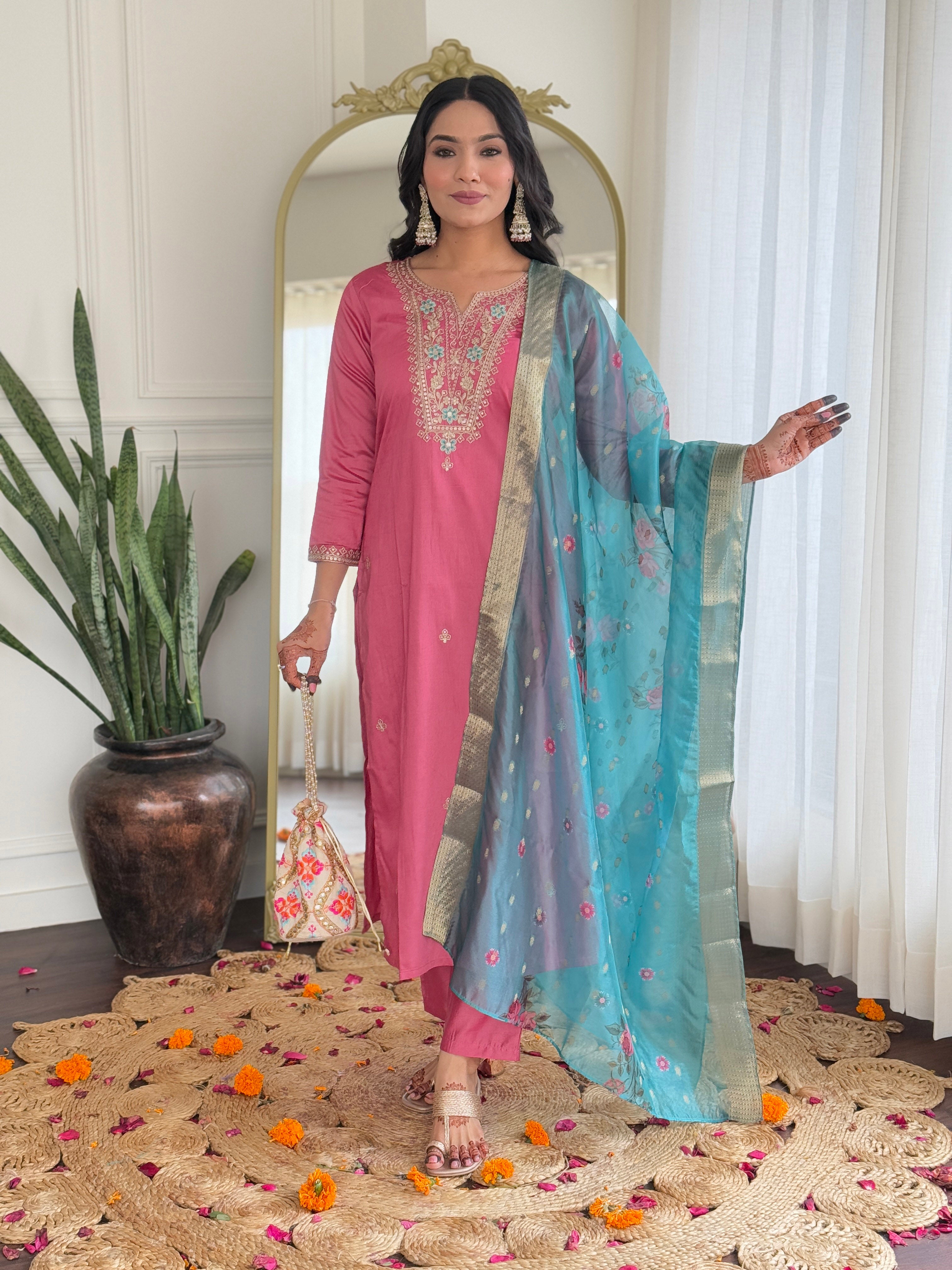 Gajri Viscose Silk Elegant Kurta Pant Set With Embroidery Work