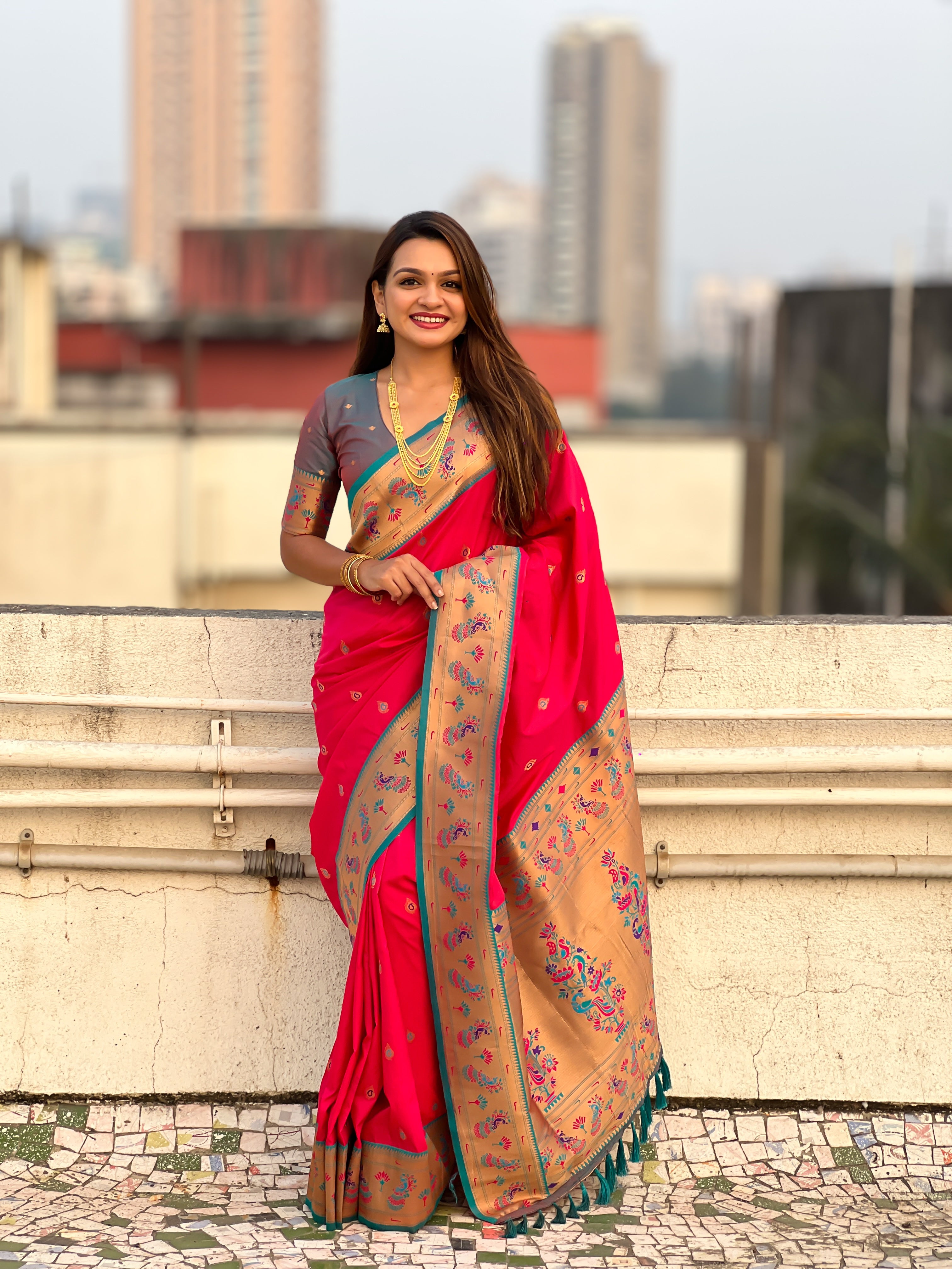 Glamorous Weaving Meenakari Designer Soft Silk Ethnic Partywear Red Saree