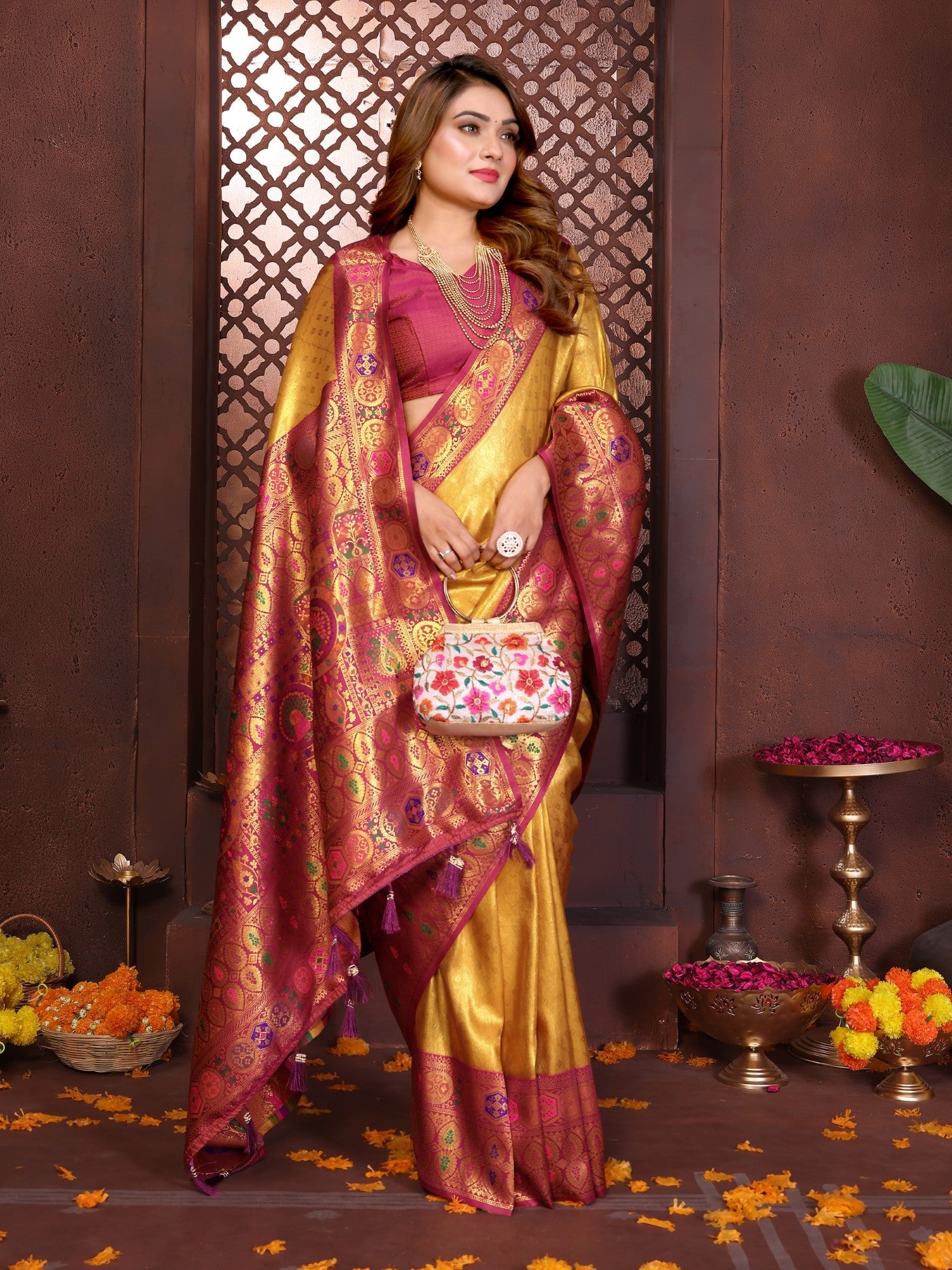 Gold Tissue Silk Saree With Classic Weaving