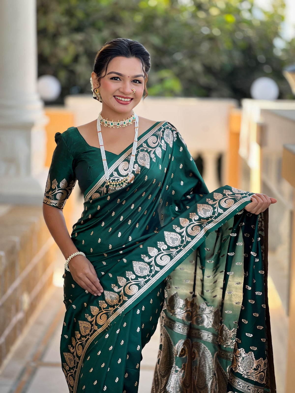 Green Banarasi Silk Saree With Woven Jacquard Designer Partywear Saree