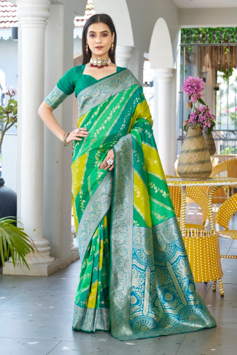 Green Banarasi Silk Saree with Leriya Zari and Contrast Pallu