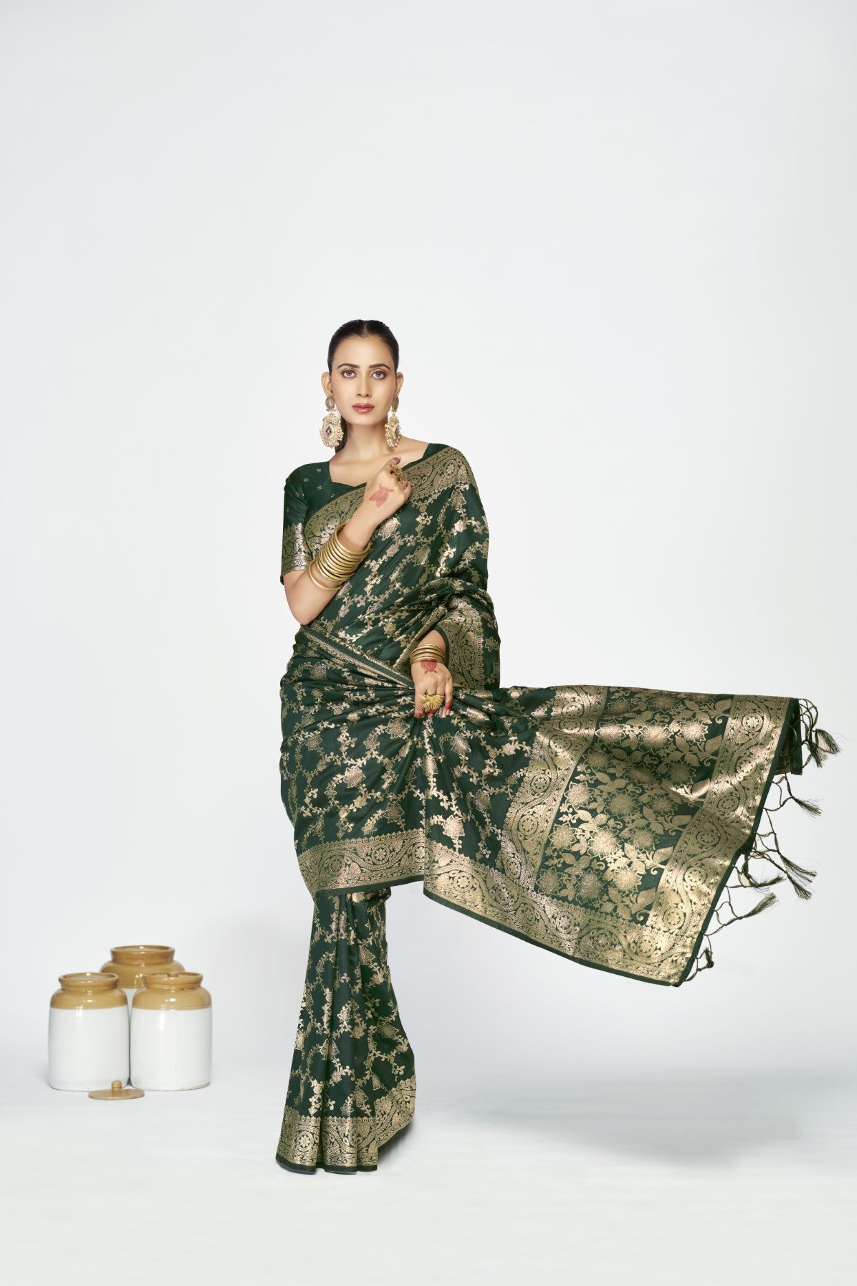 Green Banarasi Silk Saree with Traditional Classic Weaving
