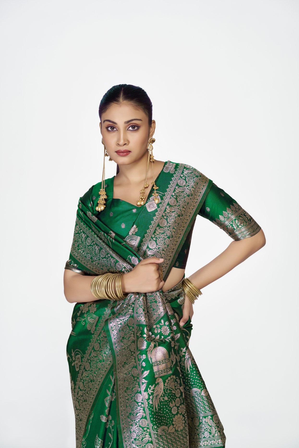 Green Banarasi Silk Saree with Traditional Weaving