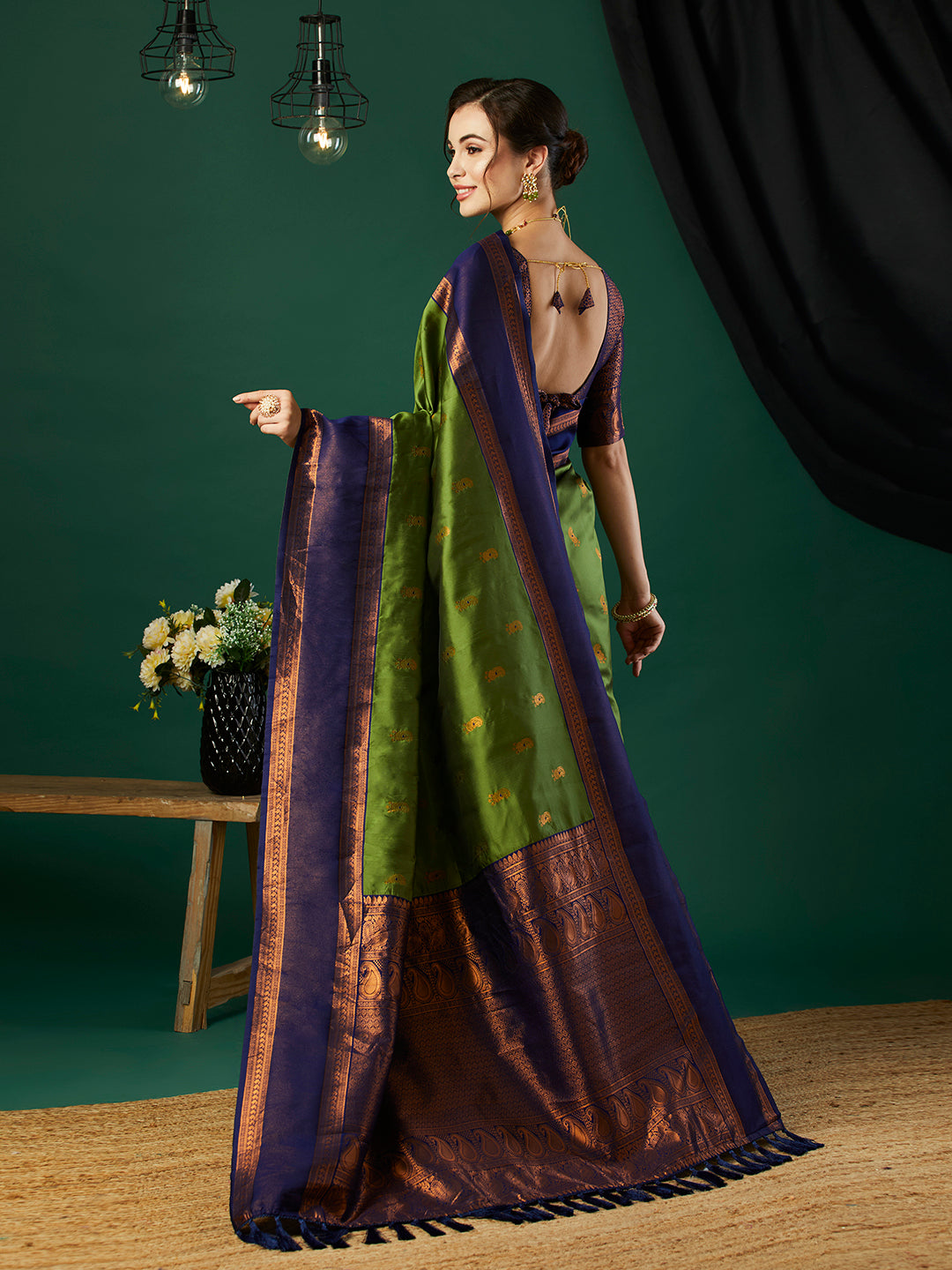 Green Banarasi Silk Woven Jari Designer Heavy Looks Glamorous Ceremonial Saree