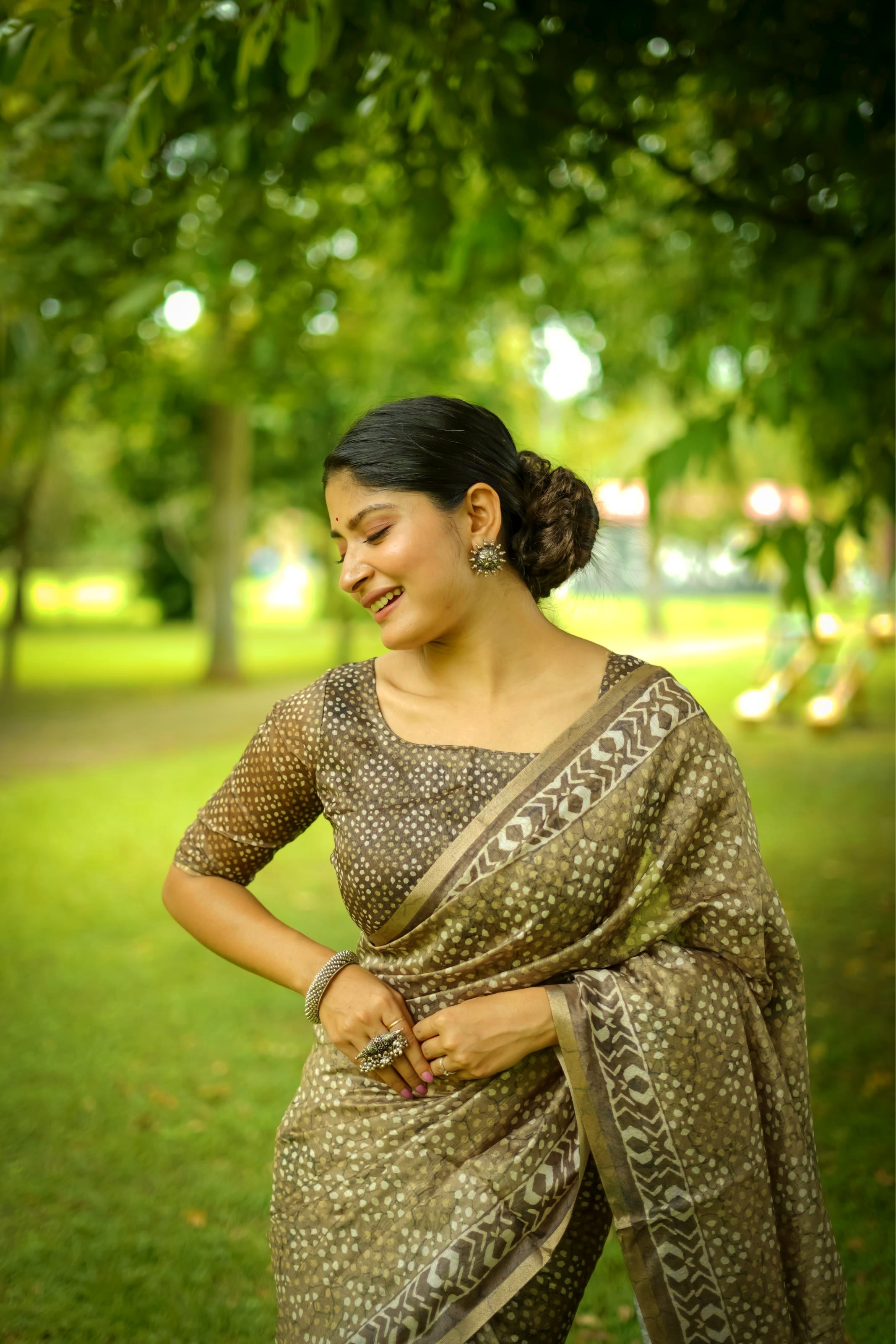 Green Beautiful Cotton Fabric Saree With Designer Digital Printed