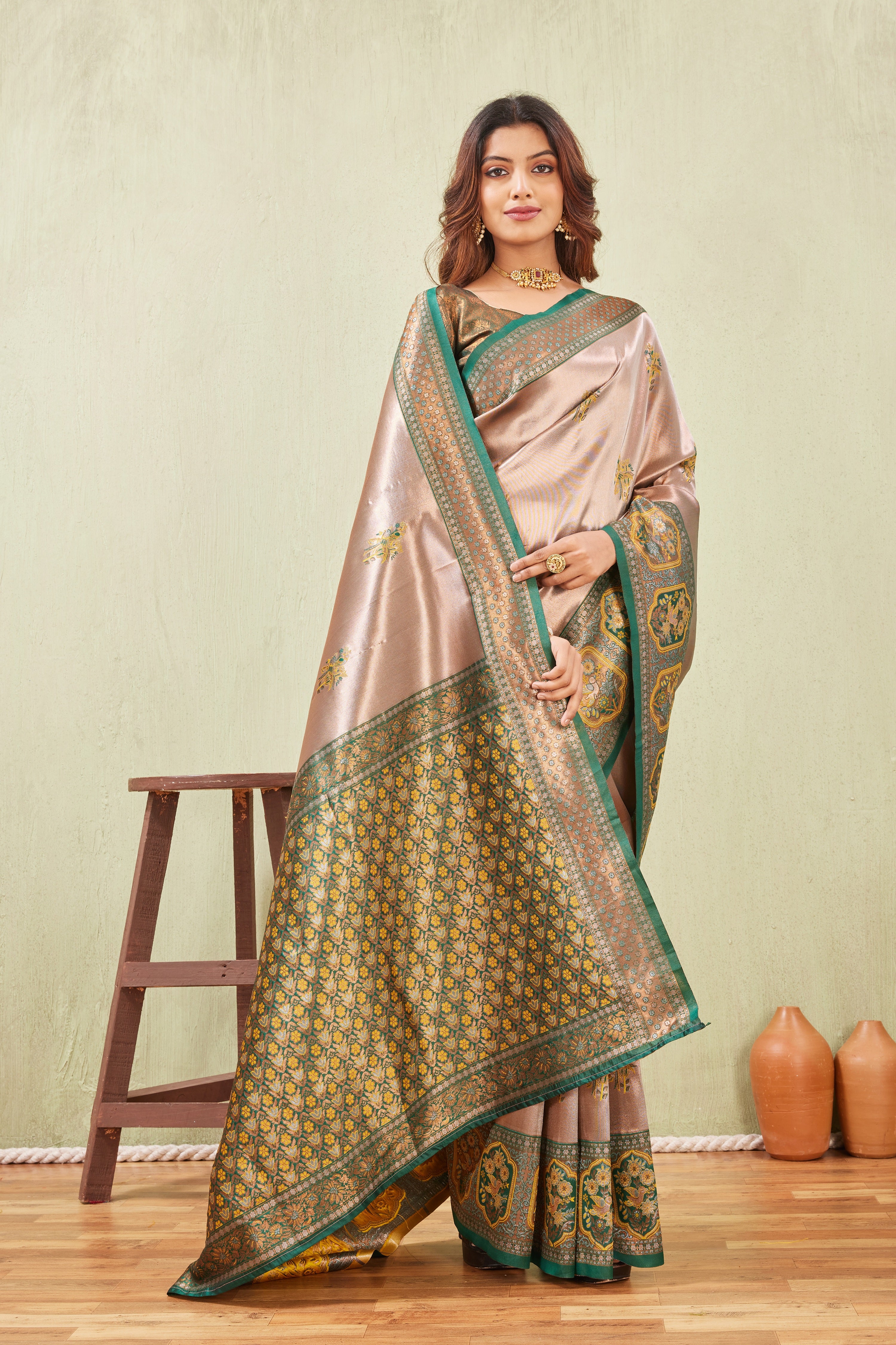Green Gold Banarasi Silk Saree with Rich Pallu & Elegant Jacquard Jari Work