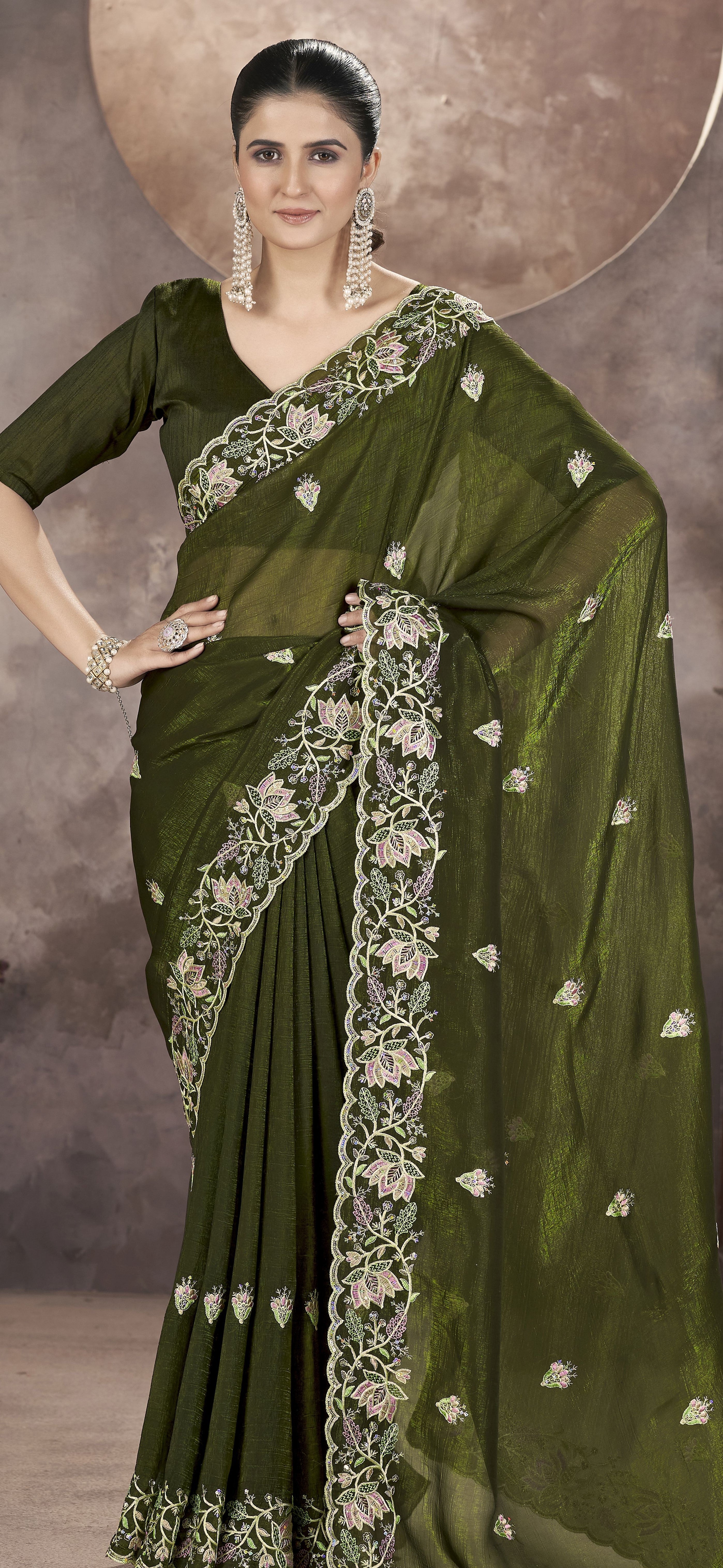 Green Gold Crunchy Ethnic Partywear Glamorous Saree