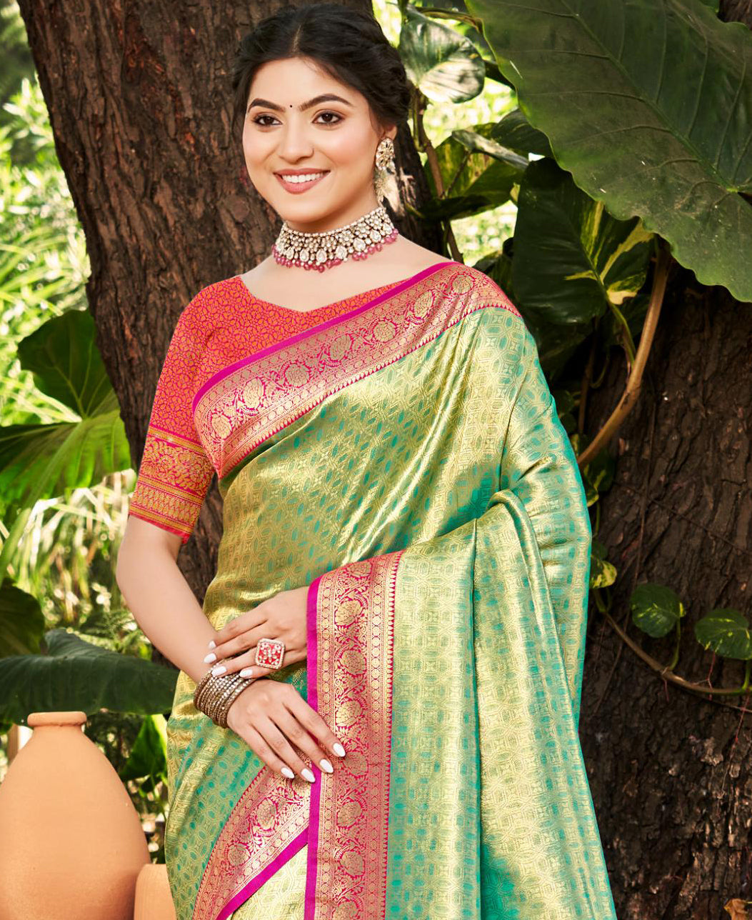 Green Kanjivaram Silk Saree With Effortless Style and Everyday Grace