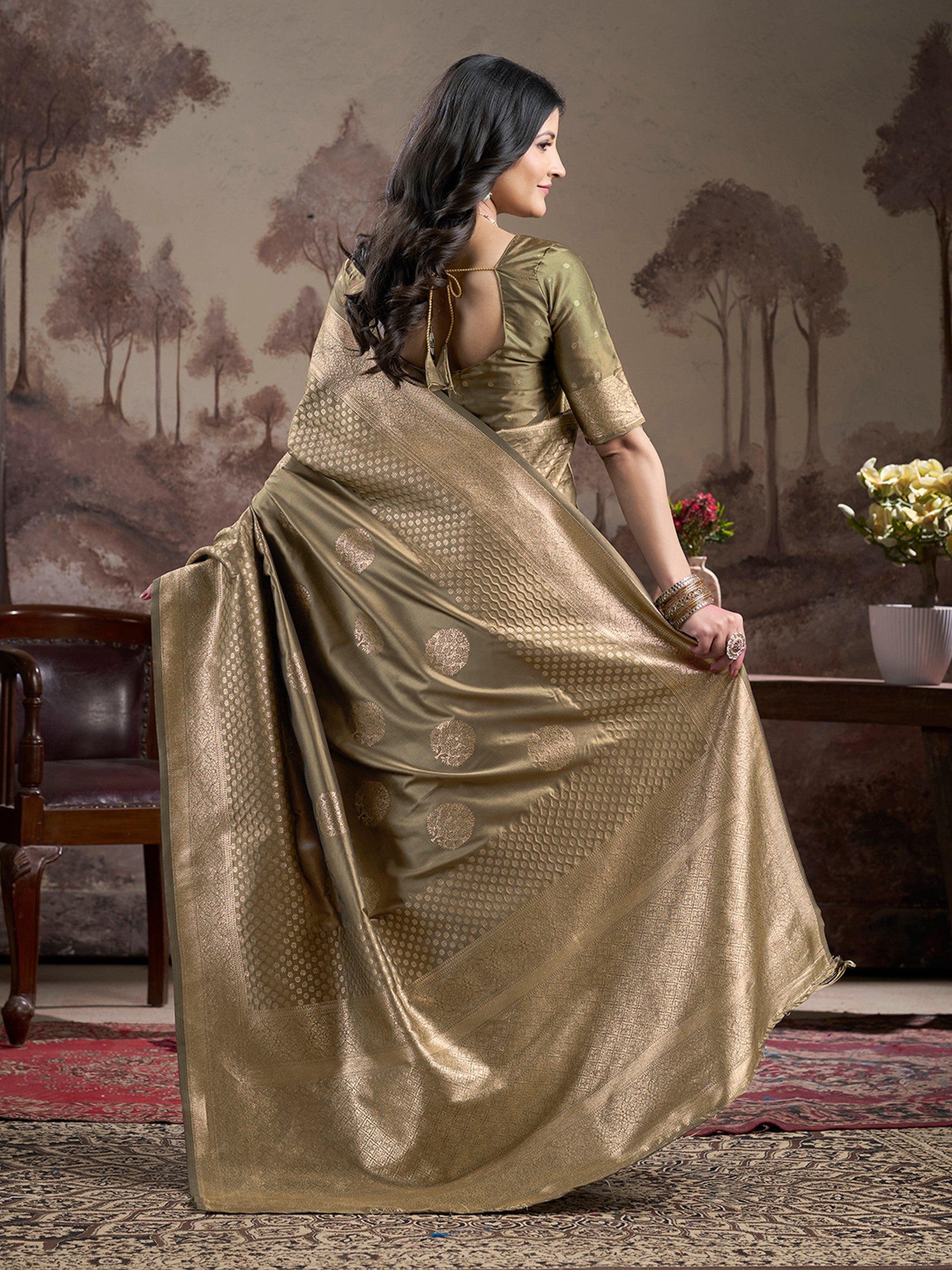 Green Lichi Silk Woven Rich Pallu Designer Heavy Partywear Saree