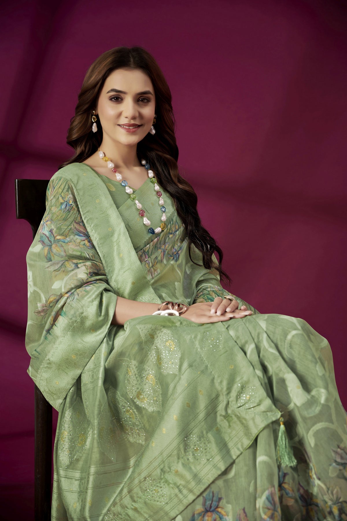 Green Rich Silk Jacquard Designer Saree With Smart Ethnic Printed