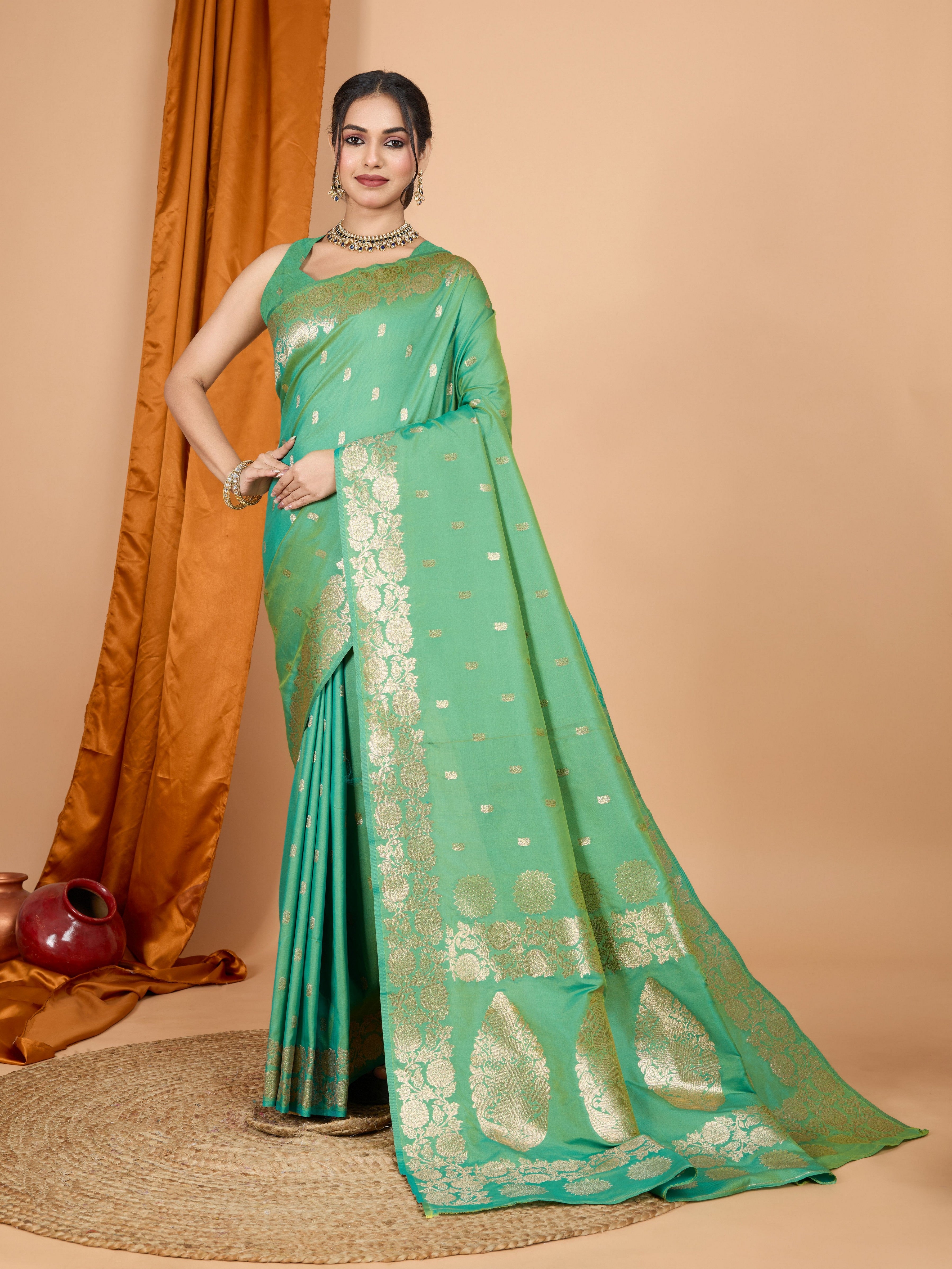 Green Rich Woven Jari Designer Banarasi Silk Saree
