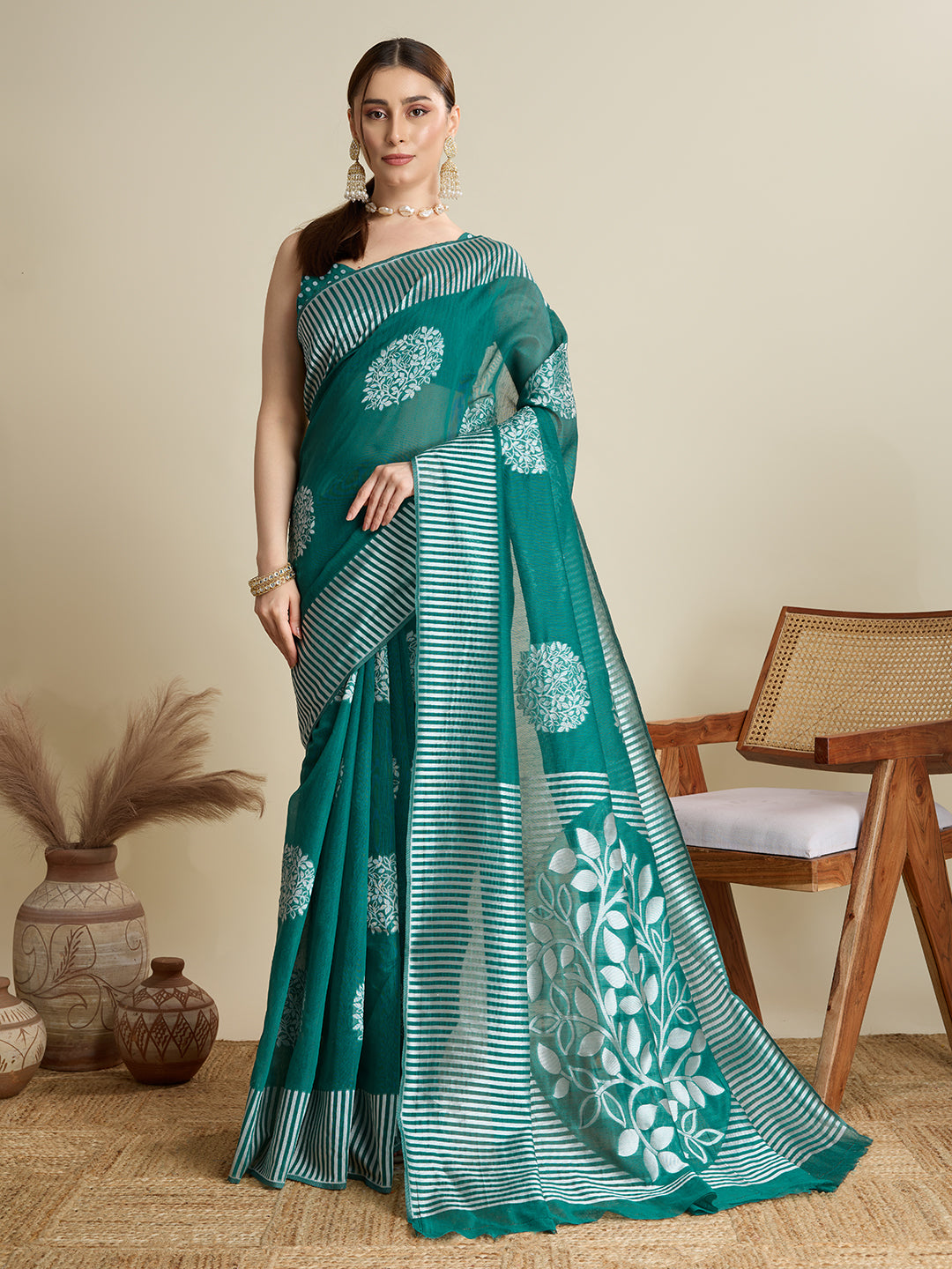 Green Soft Silk Woven Flower Designer Stylish Partywear Saree