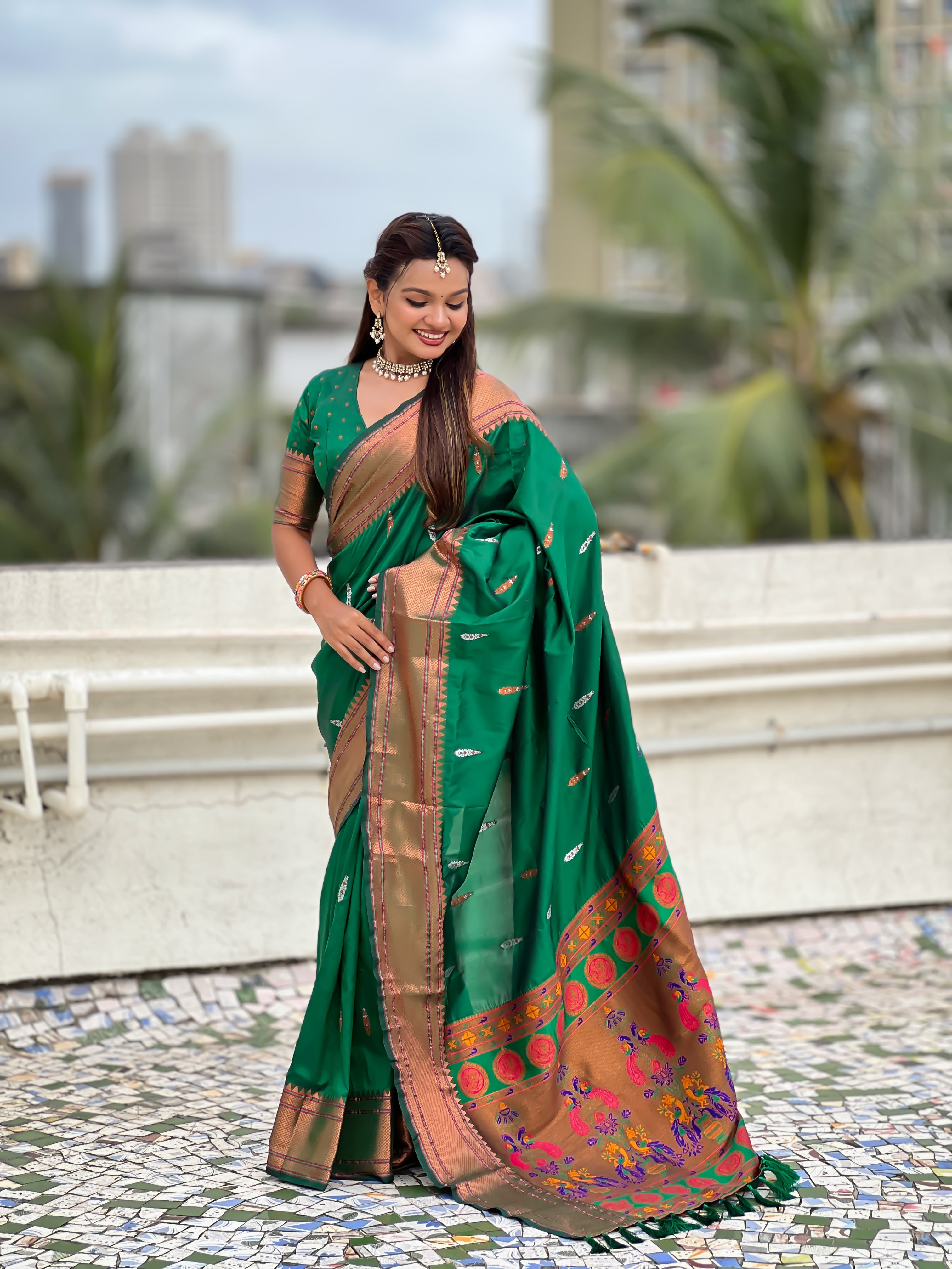 Green Soft Silk Woven Meenakari Designer Rich Looks Saree