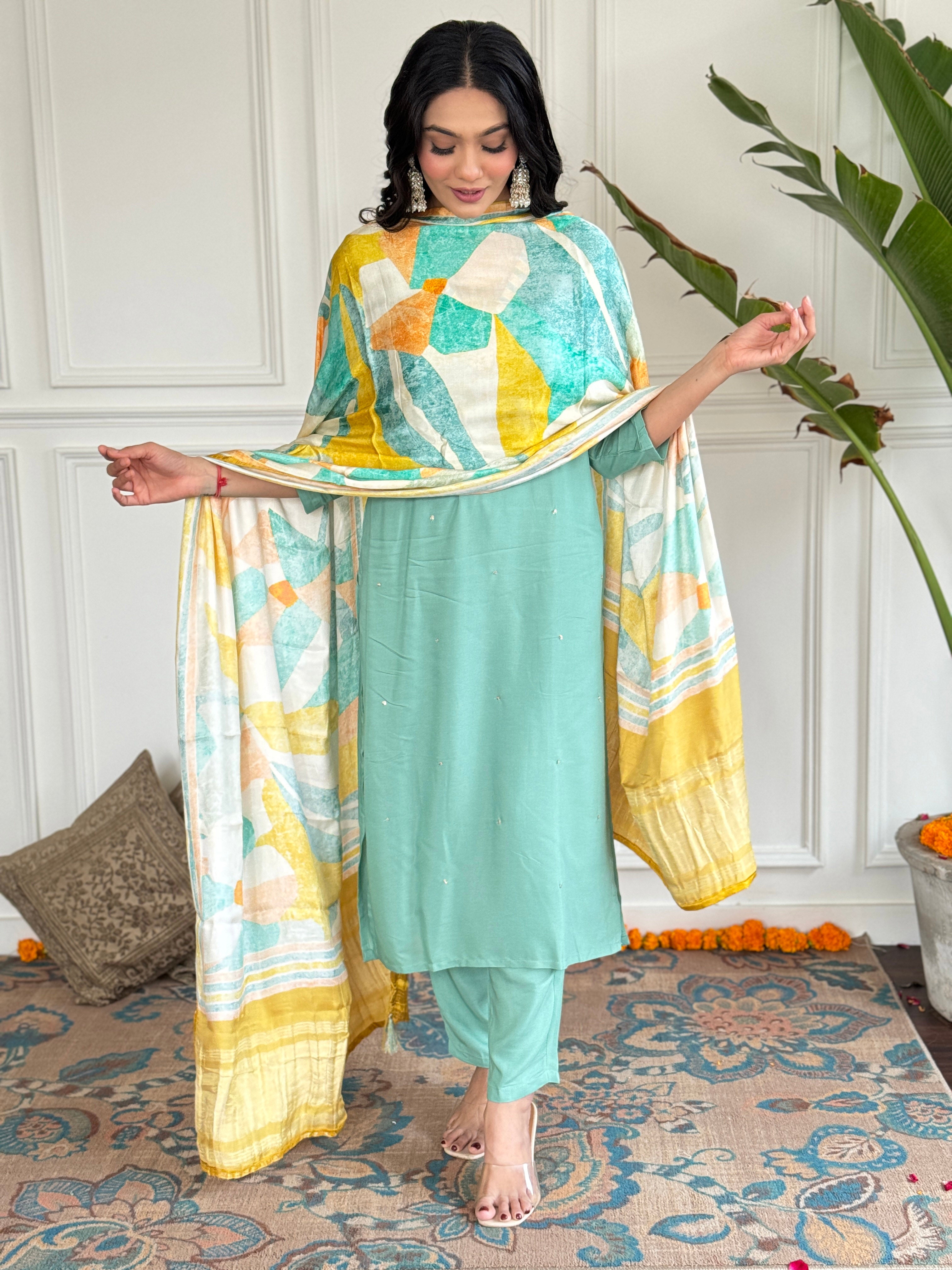 Green Viscose Elegant Kurta Pant Set With Embroidery Work