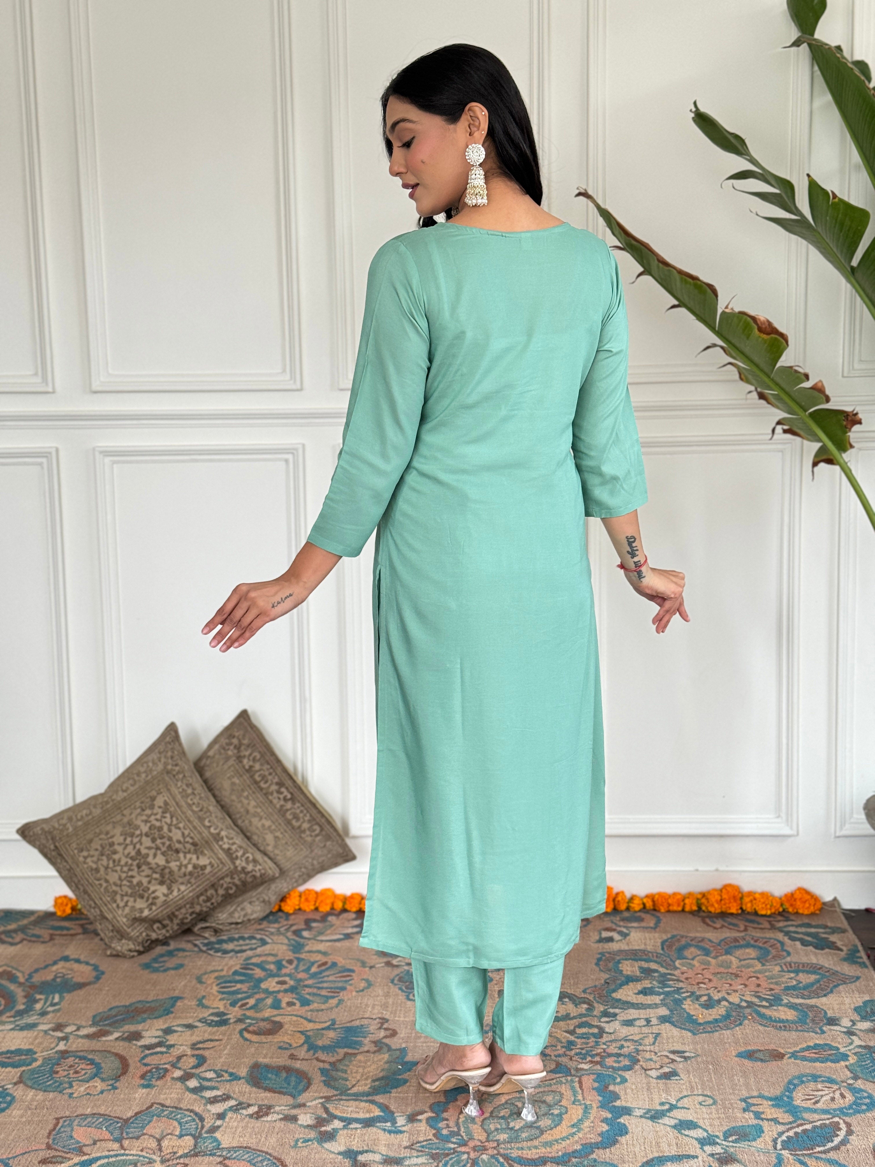 Green Viscose Elegant Kurta Pant Set With Embroidery Work