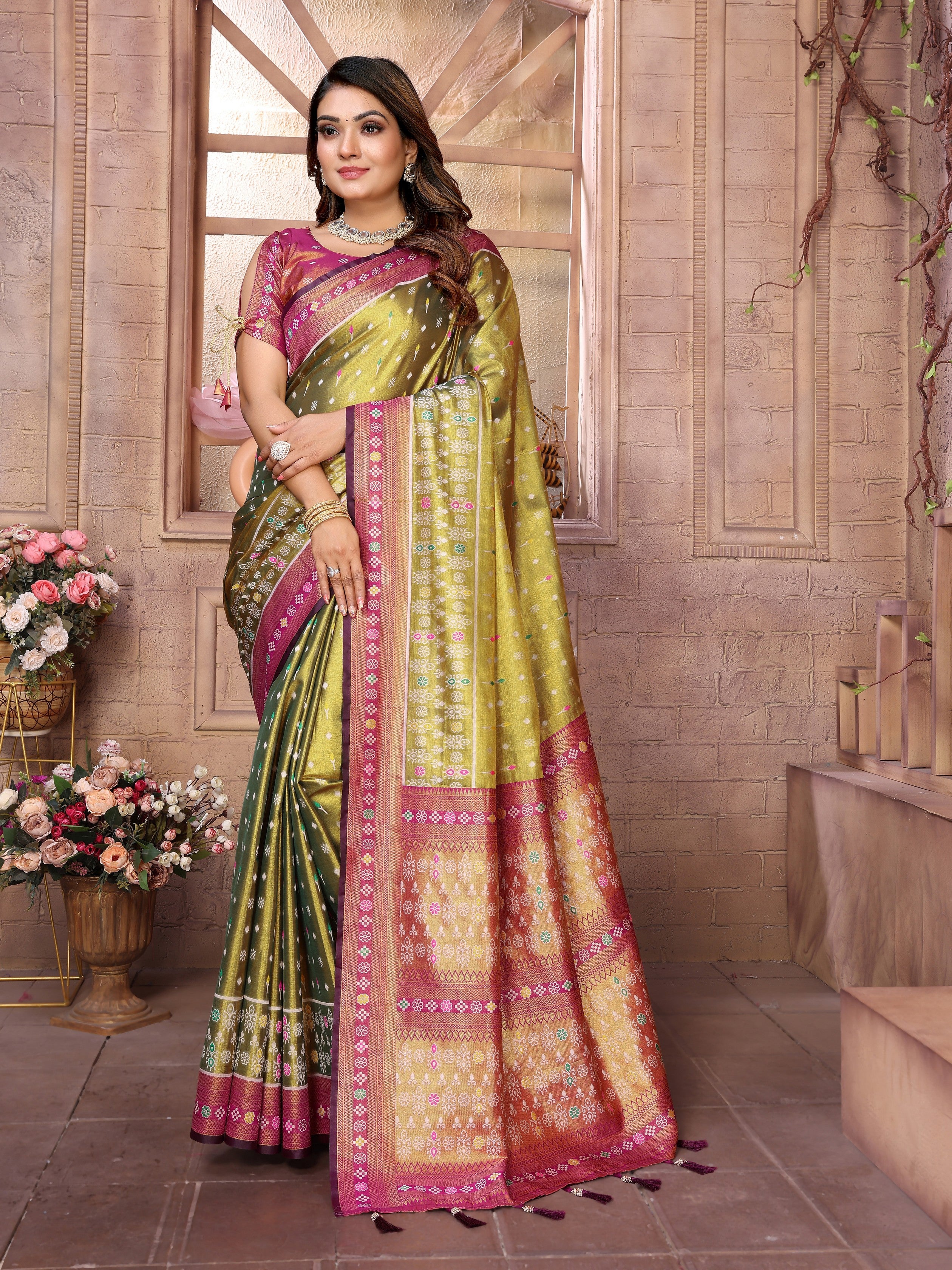 Green Woven Patola Designer Banarasi Tissue Silk Saree