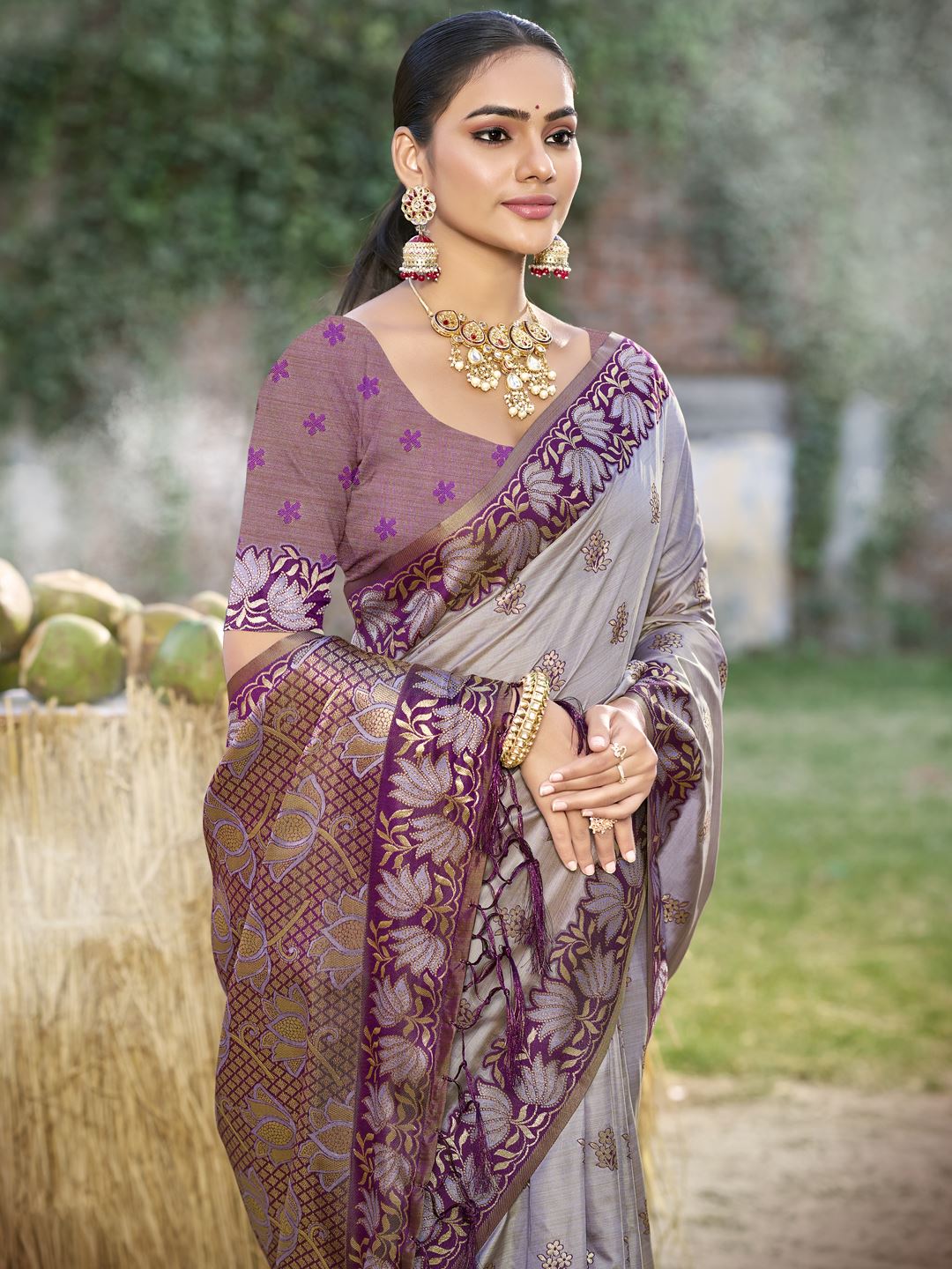 Grey Color Traditional Wear Silk Weaving Saree
