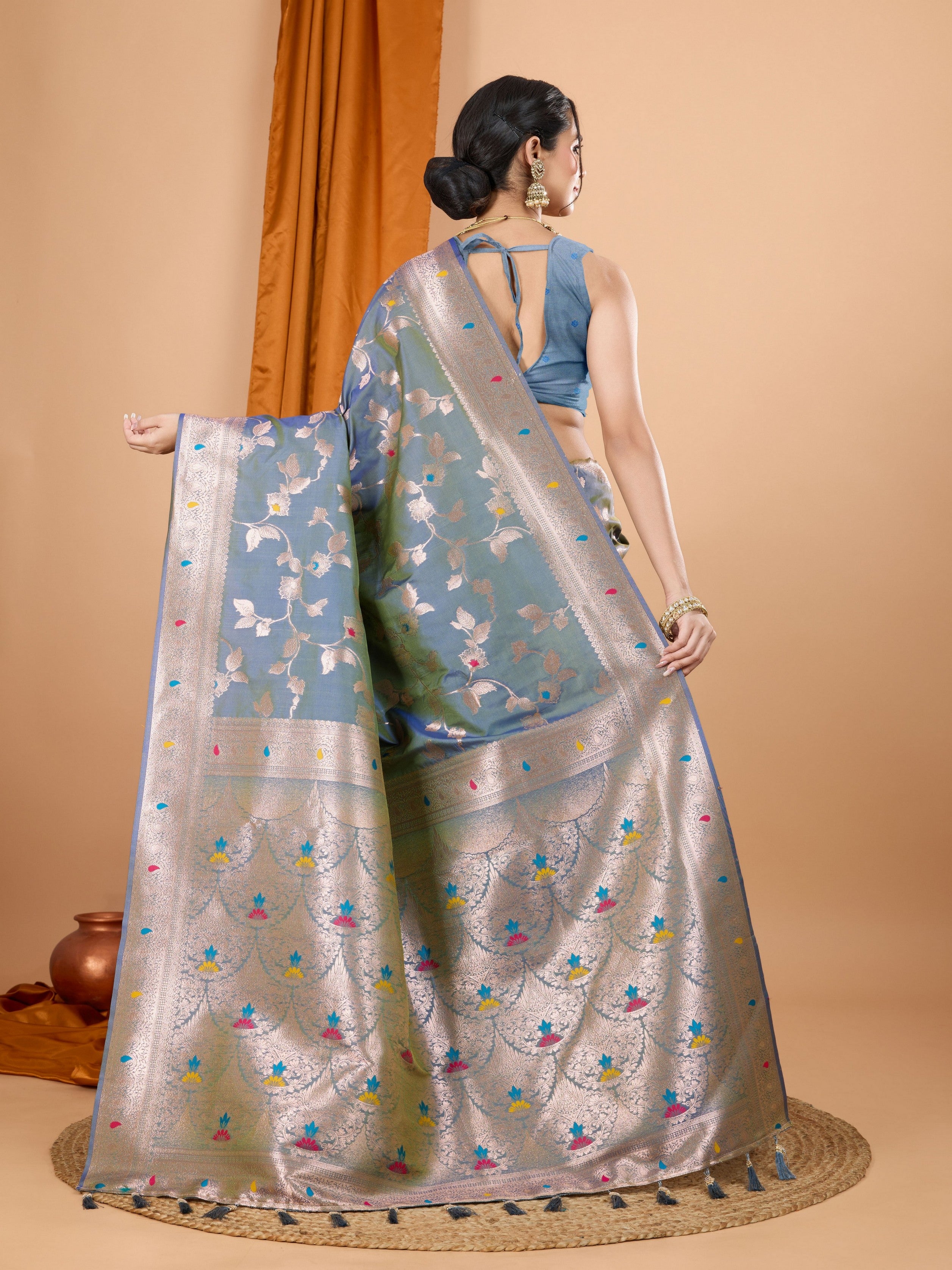 Grey Ethnic Banarasi Silk Saree With Woven Jari Designer Work