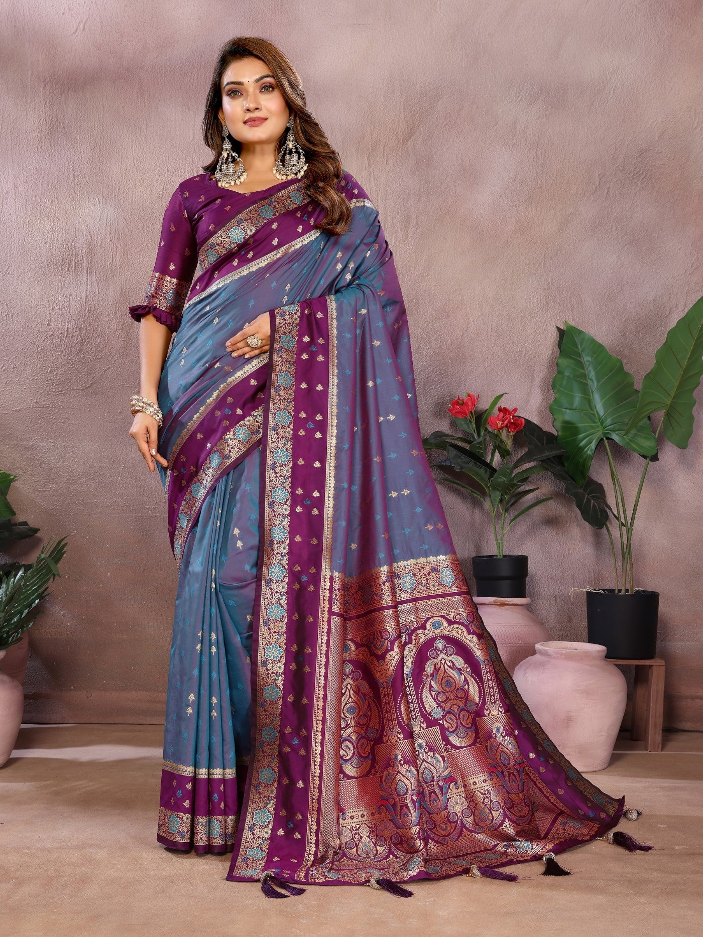 Grey Kalamkari Silk Saree With Zari Woven