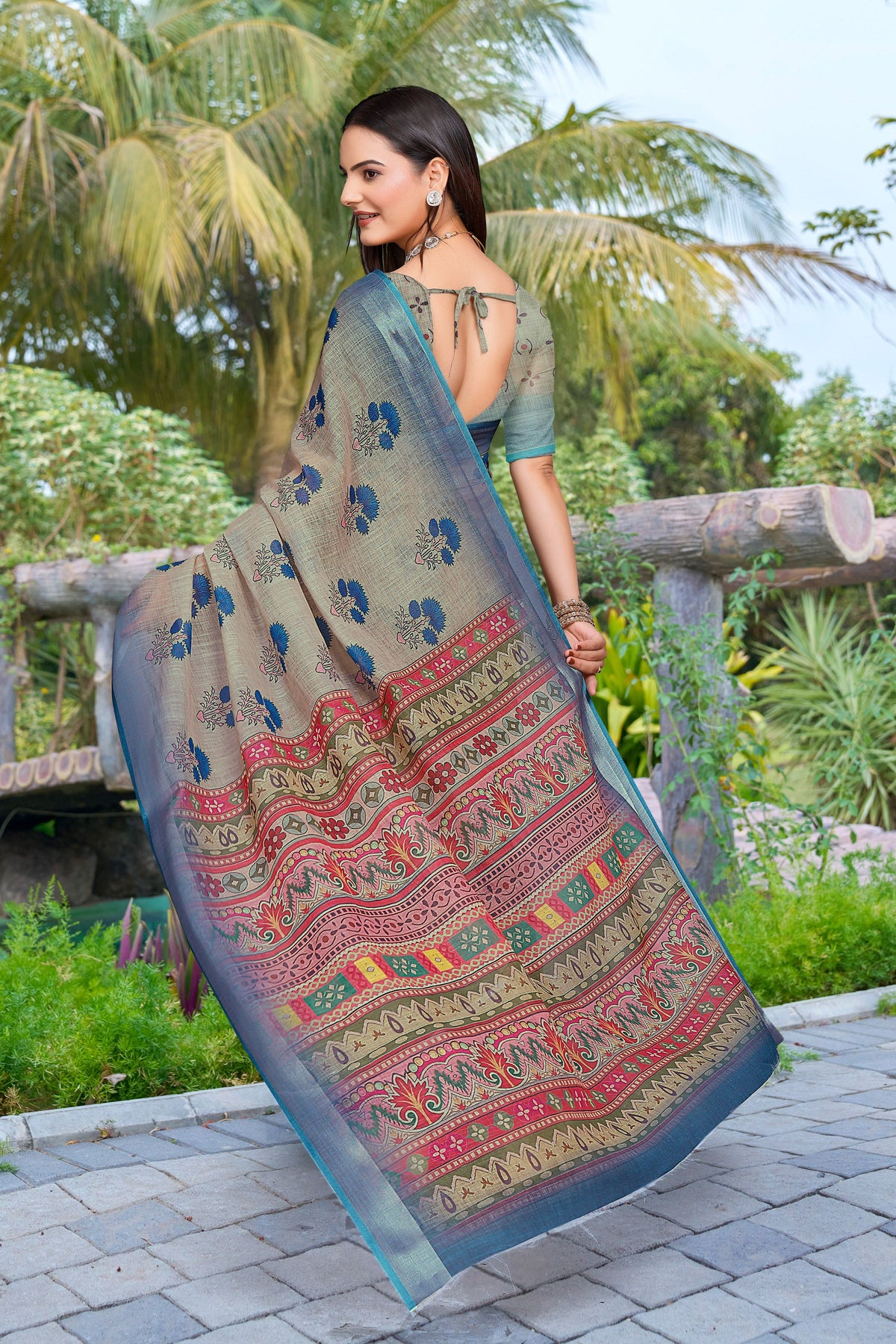 Grey Linen Cotton Woven Border Designer Printed Saree