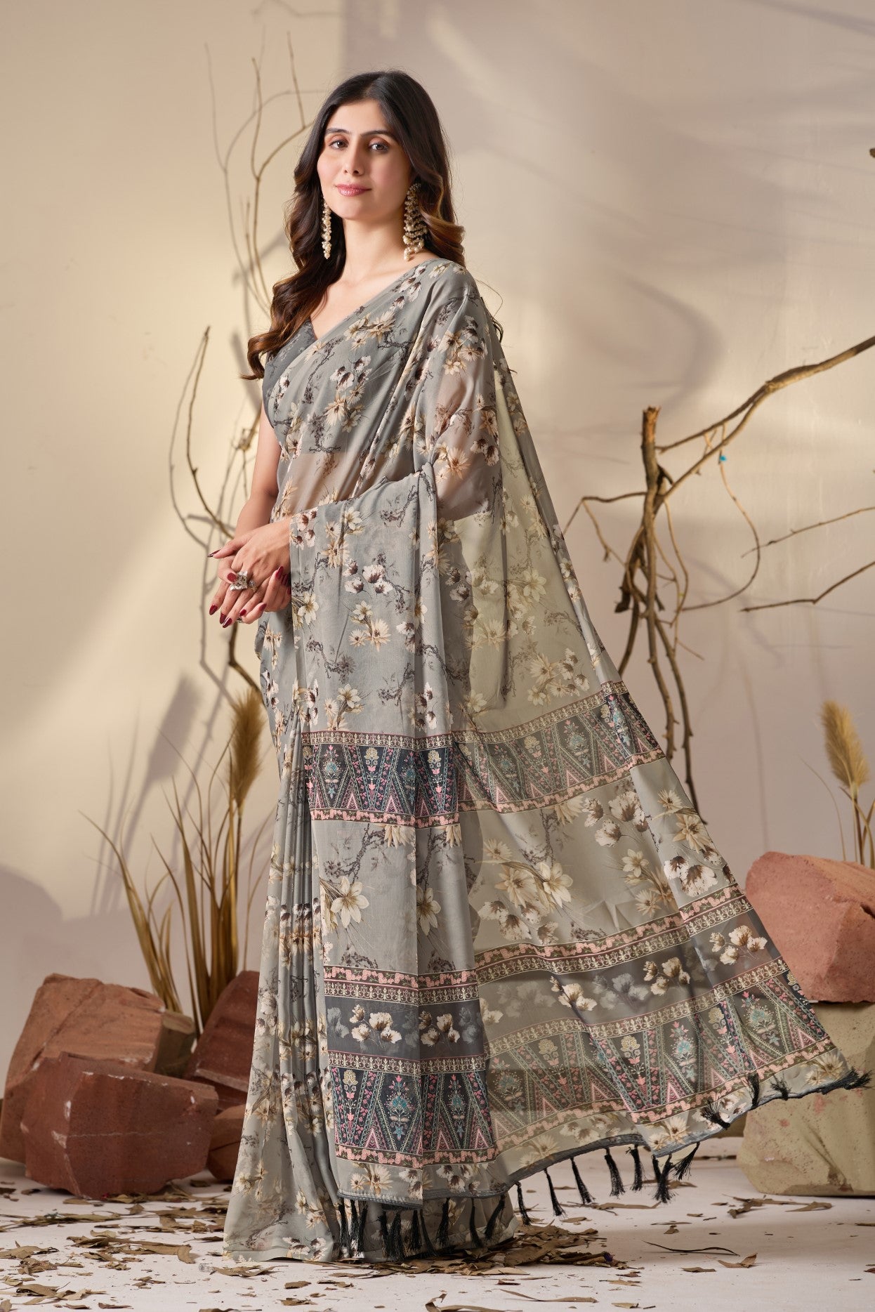 Grey Soft Georgette Saree With Digital Printed Classic Elegant Saree
