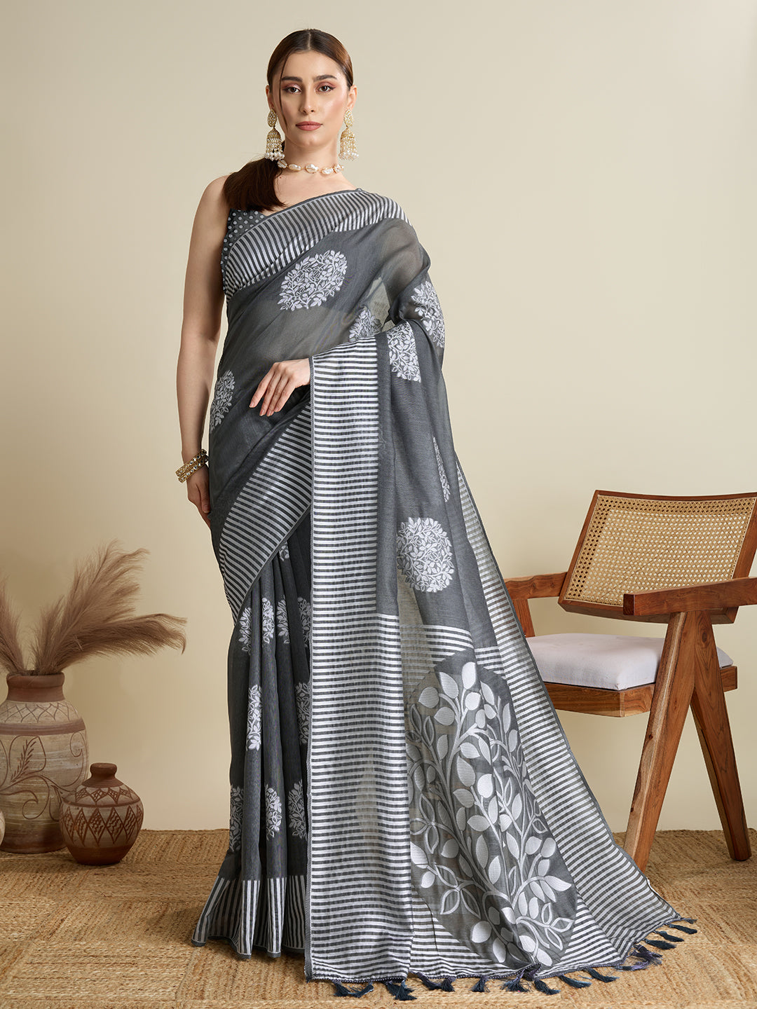 Grey Soft Silk Woven Flower Designer Stylish Partywear Saree