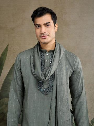Grey Viscose Silk Kurta with Traditional Dupatta