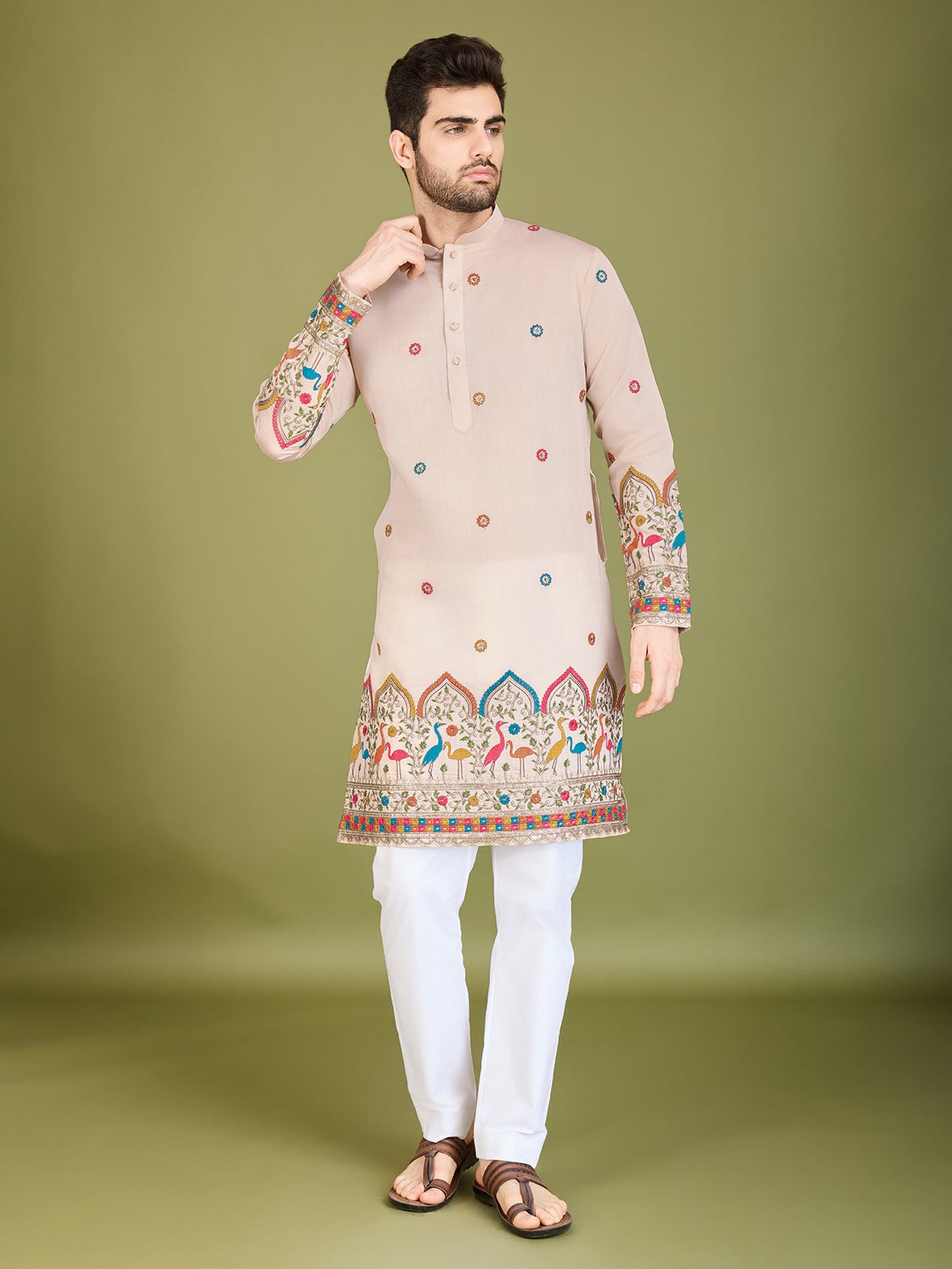 Ivory Viscose Silk Traditional Kurta for Ceremonial Look