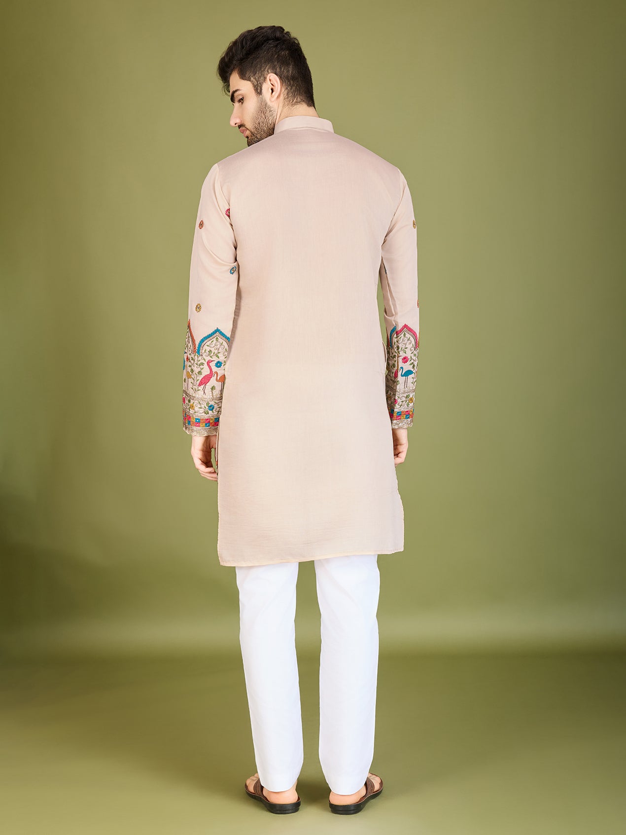 Ivory Viscose Silk Traditional Kurta for Ceremonial Look