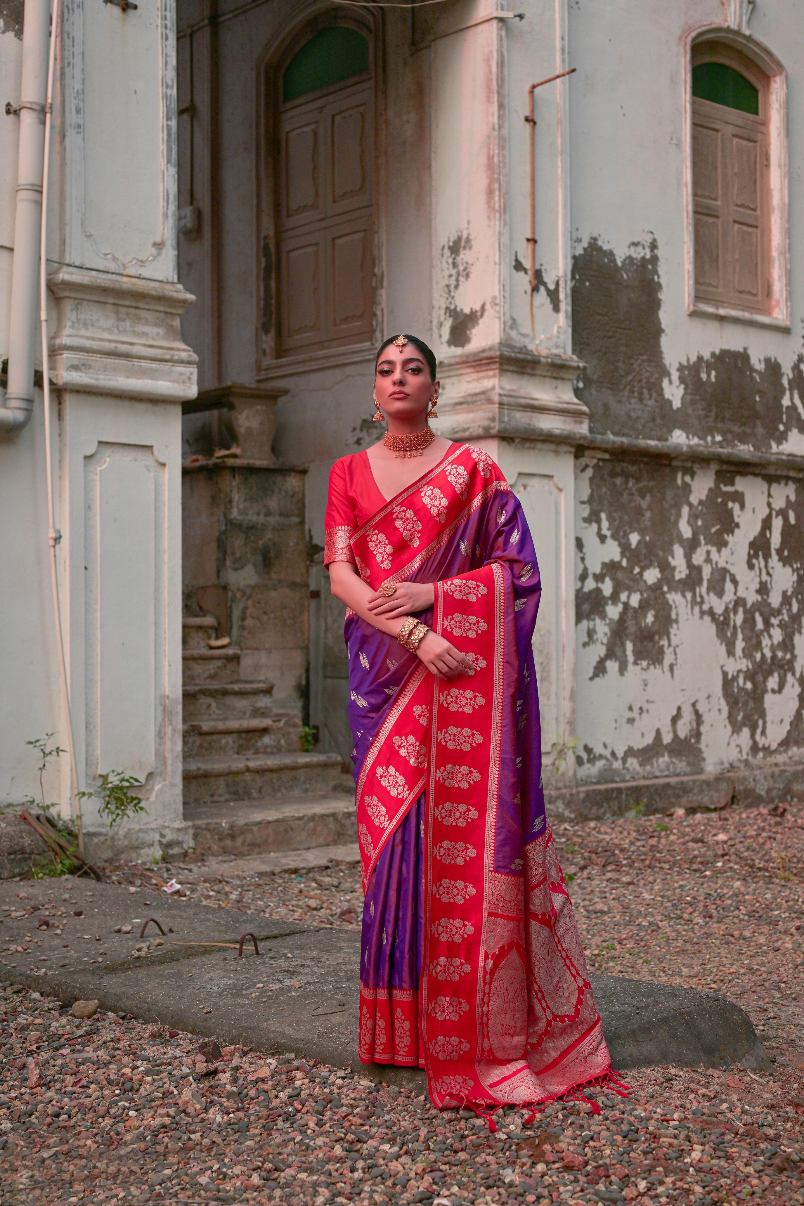 Lavender Banarasi Silk Woven Jari Designer Heavy Rich Looks Ceremonial Saree