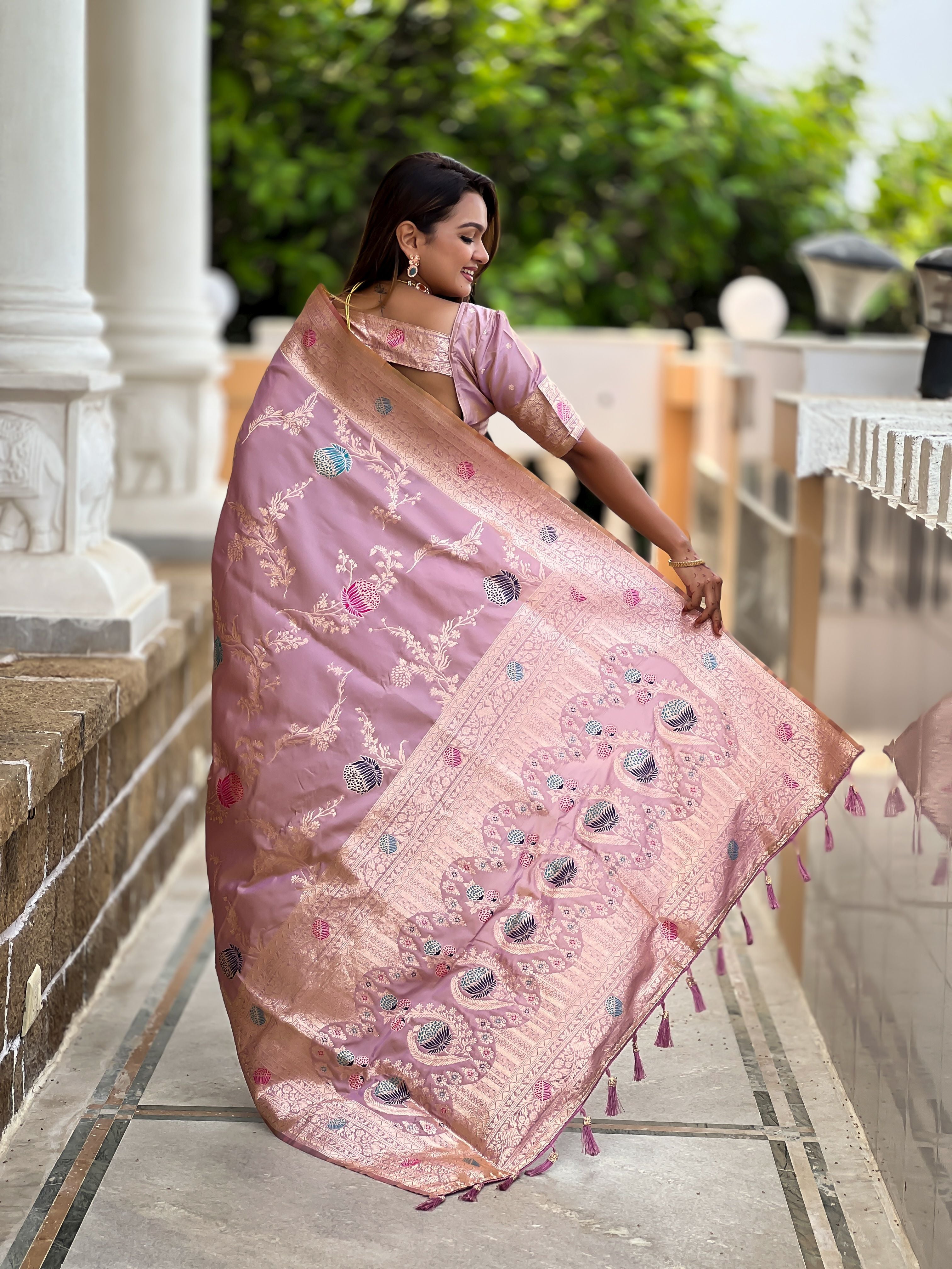 Lavender Beautiful Banarasi Silk Woven Meenakari Designer Graceful Ethnic Saree