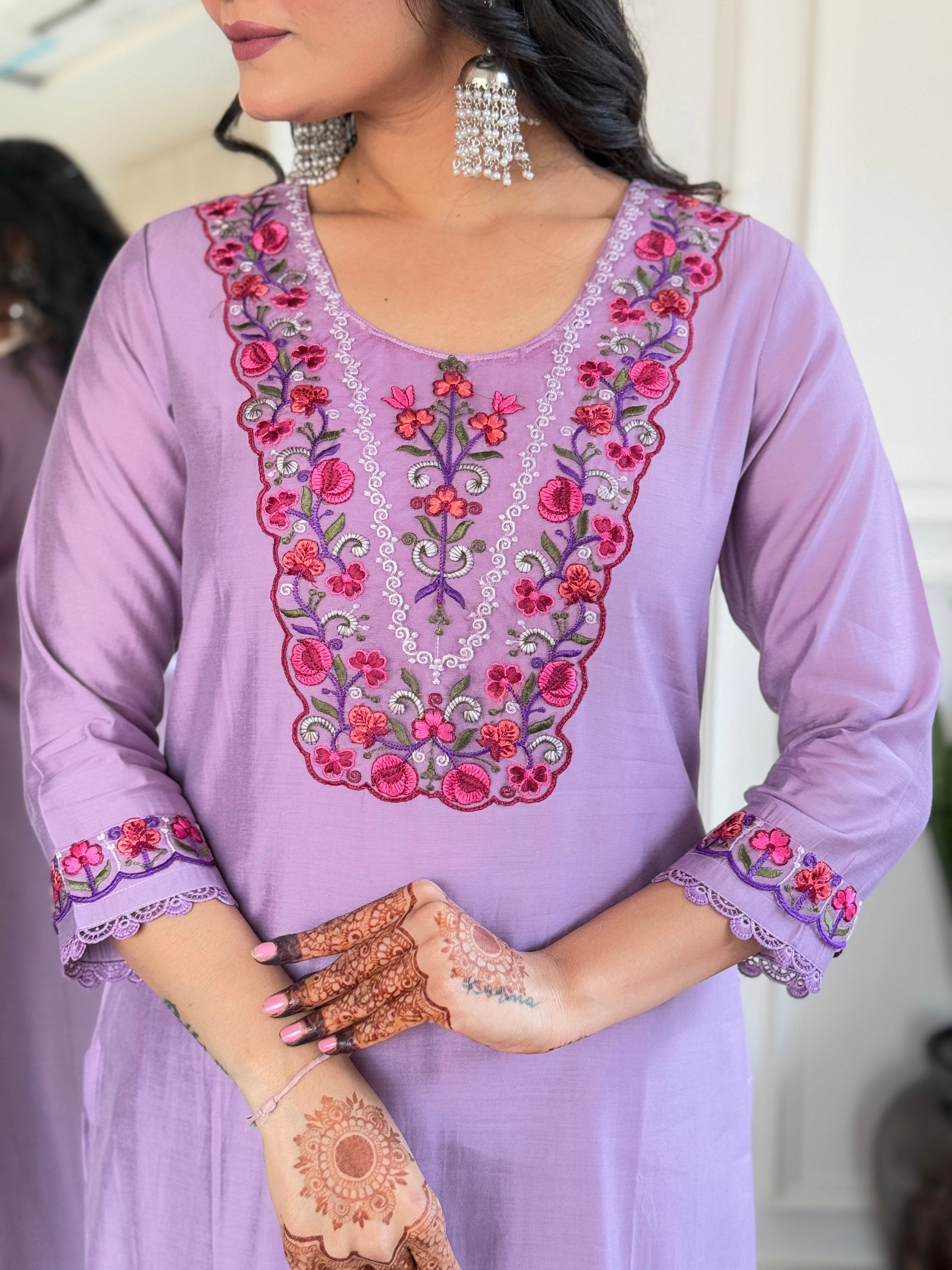 Lavender Bsy Viscose Elegant Kurta Pant Set With Thread Work