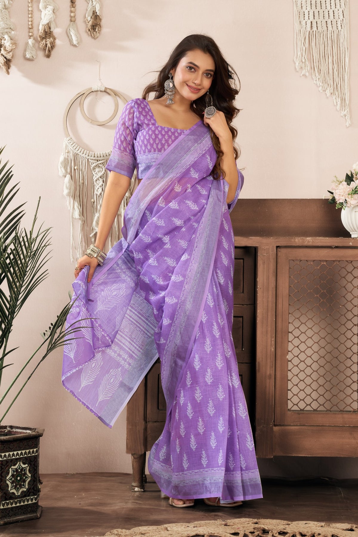 Lavender Linen Ready To Wear Saree With Zari Border Printed