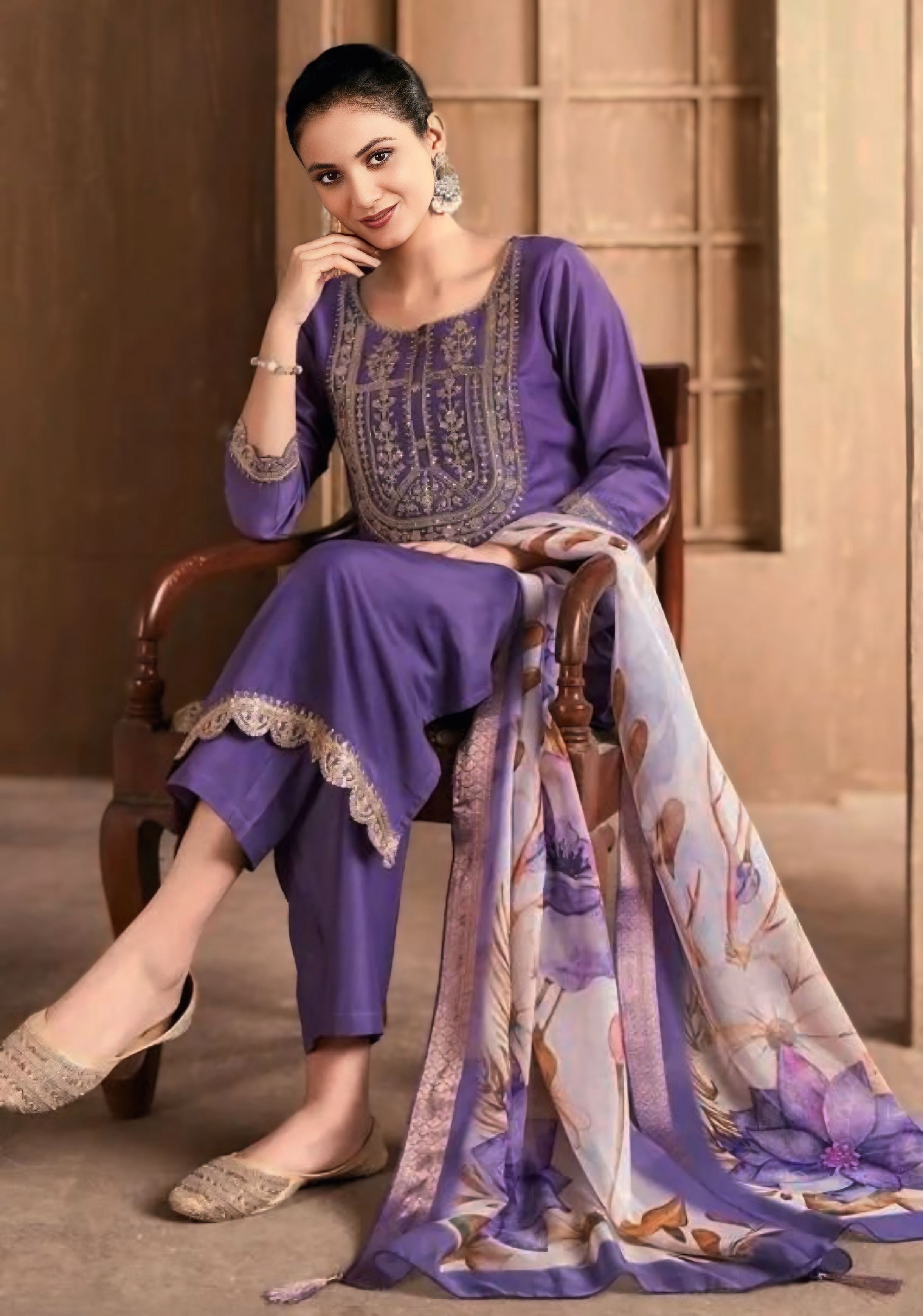 Lavender Rayon Slub Kurta Pant with Heavy Thread Embroidery Work With Printed Dupatta