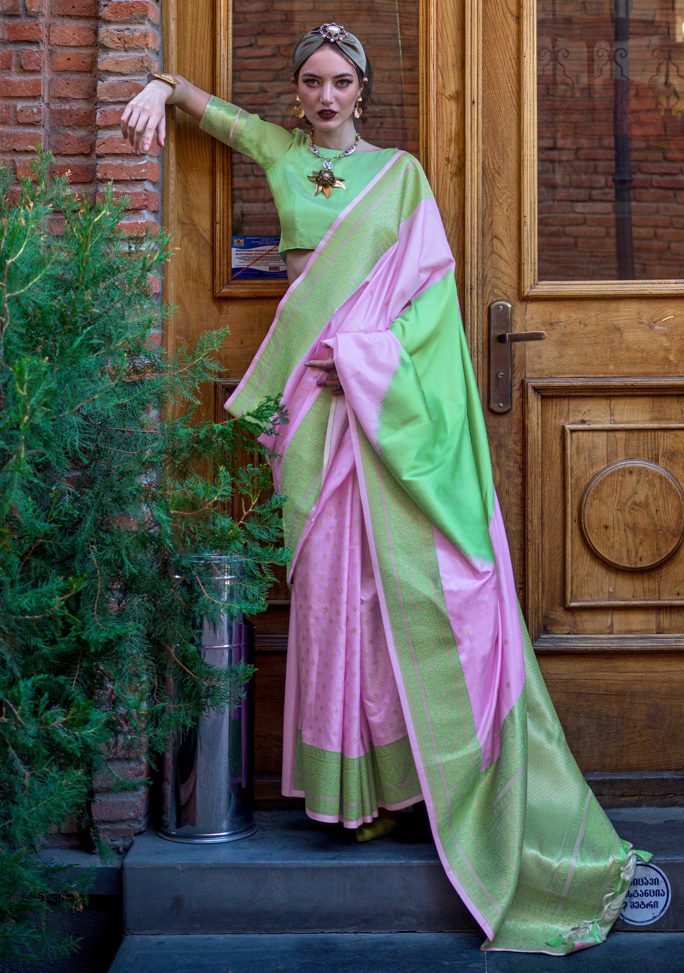 Lavender Soft Silk Saree with Jacquard Woven Work