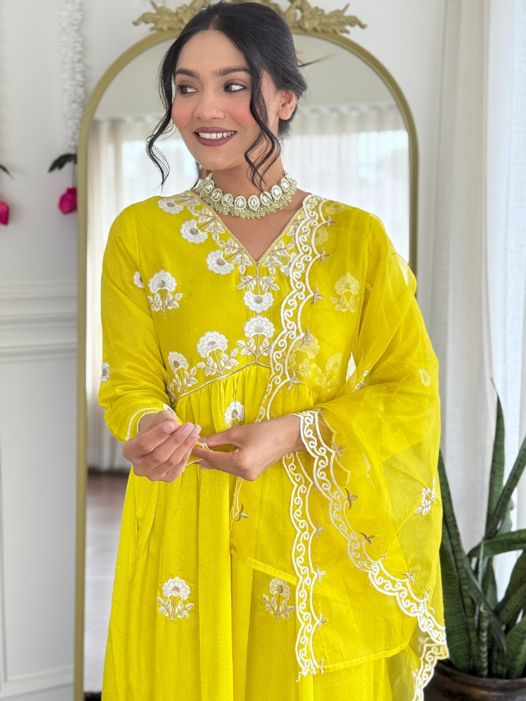 Lemon Vichitra Silk Kurta Pant with Heavy Thread Embroidery Work