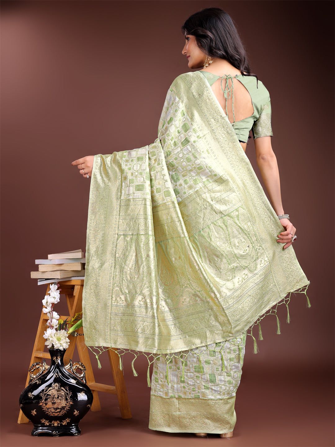 Light Green Linen Cotton Woven Jacquard Designer Ehtnic Partywear Girlie Looks Saree