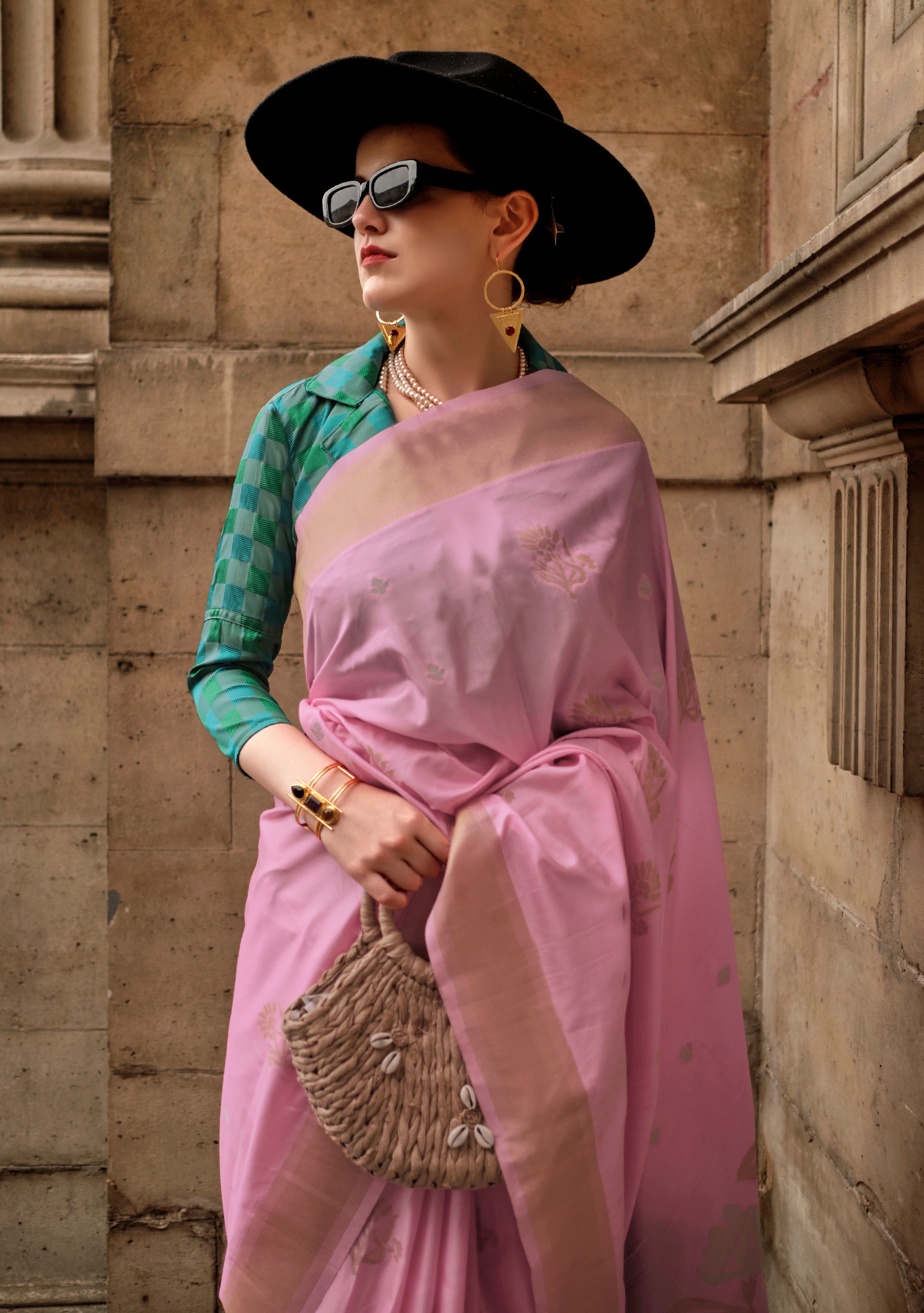 Light Pink Soft Handloom Silk Saree With Woven Work