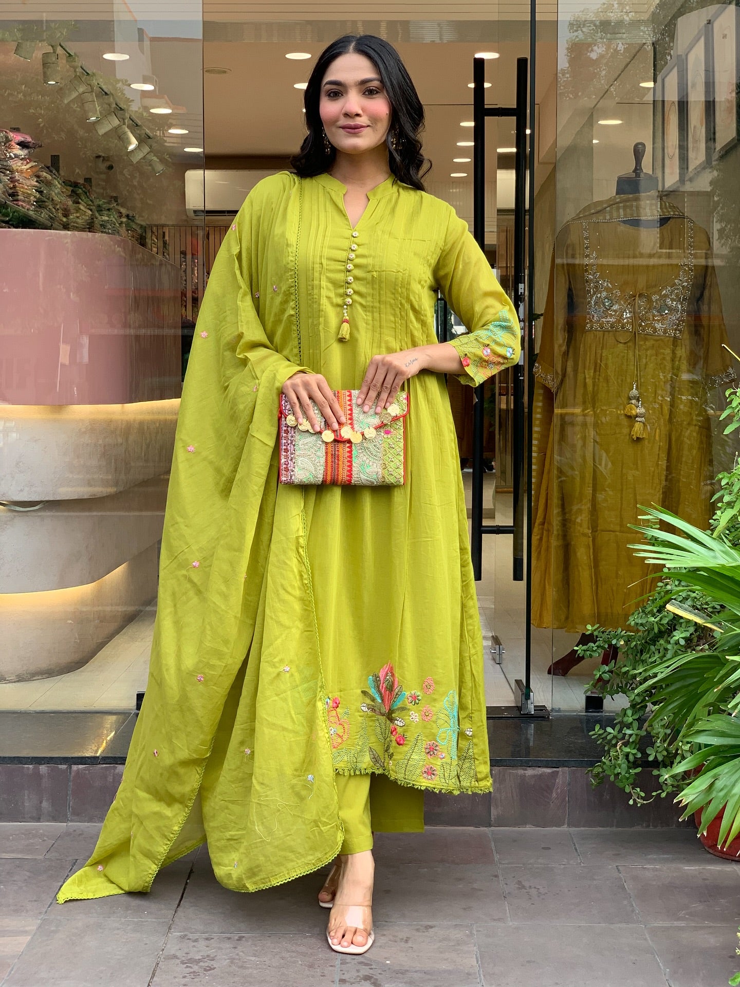 Lime Chanderi Silk Kurta Pant Set With Heavy Thread Embroidery Work