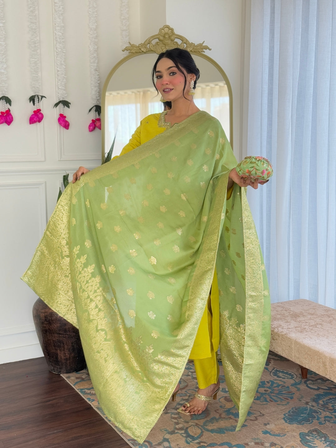 Liril Chanderi Viscose Kurta Pant with Heavy Thread Embroidery Work With Jacquard Dupatta