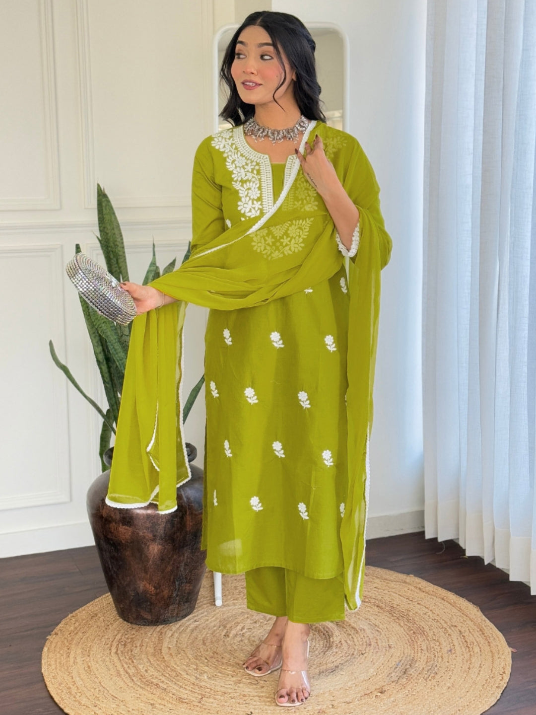 Liril Pure Cotton Elegant Kurta Pant Set With Chikankari Work