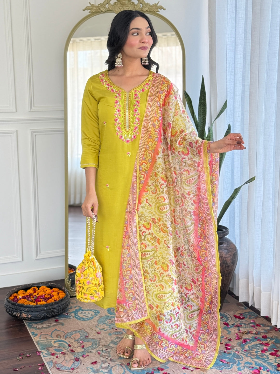 Liril Rayon Elegant Kurta Pant Set With Embroidery Work