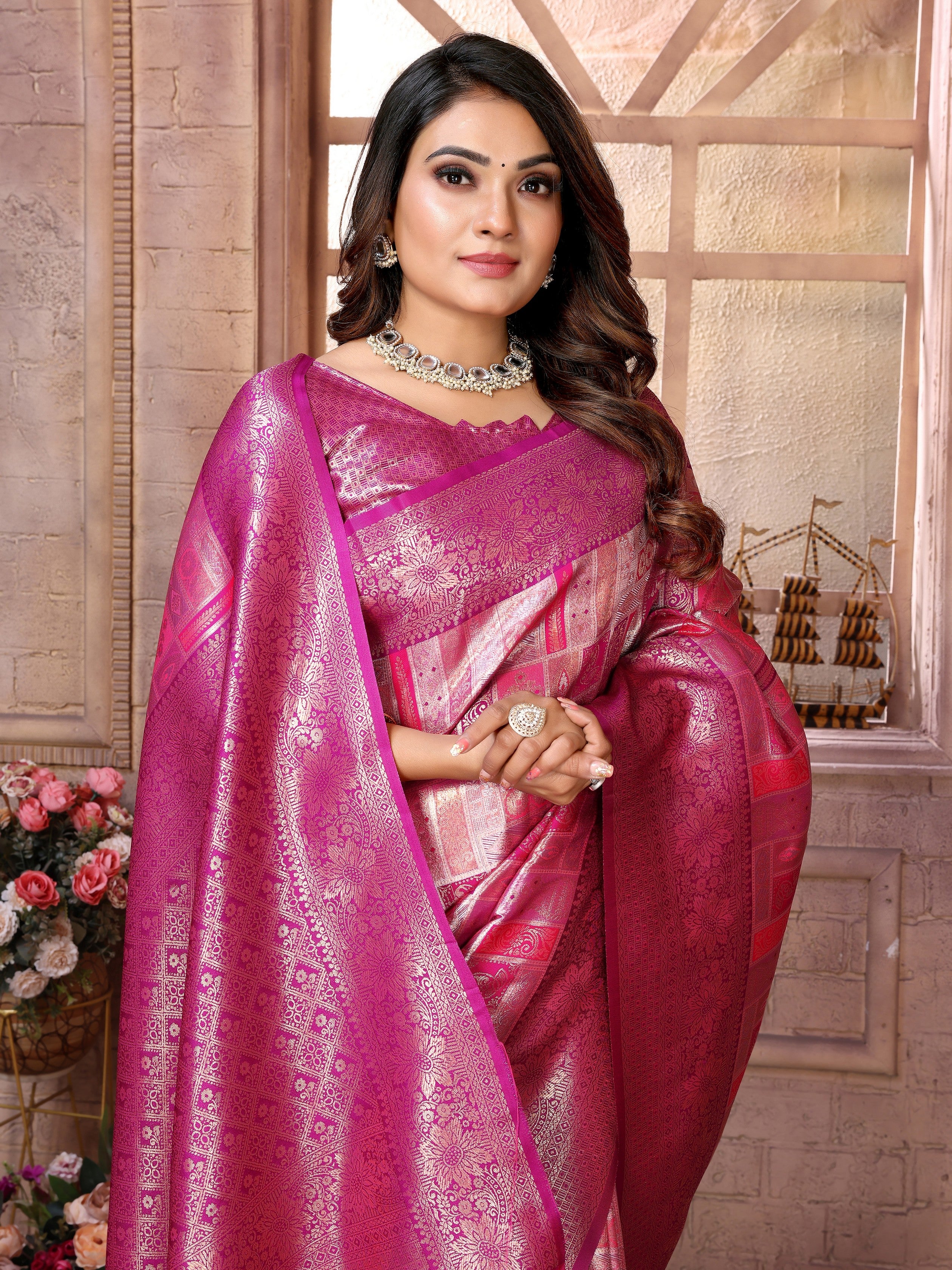 Magenta Banarasi Chaturi Silk Ethnic Saree With Chaturi Woven Designer Work