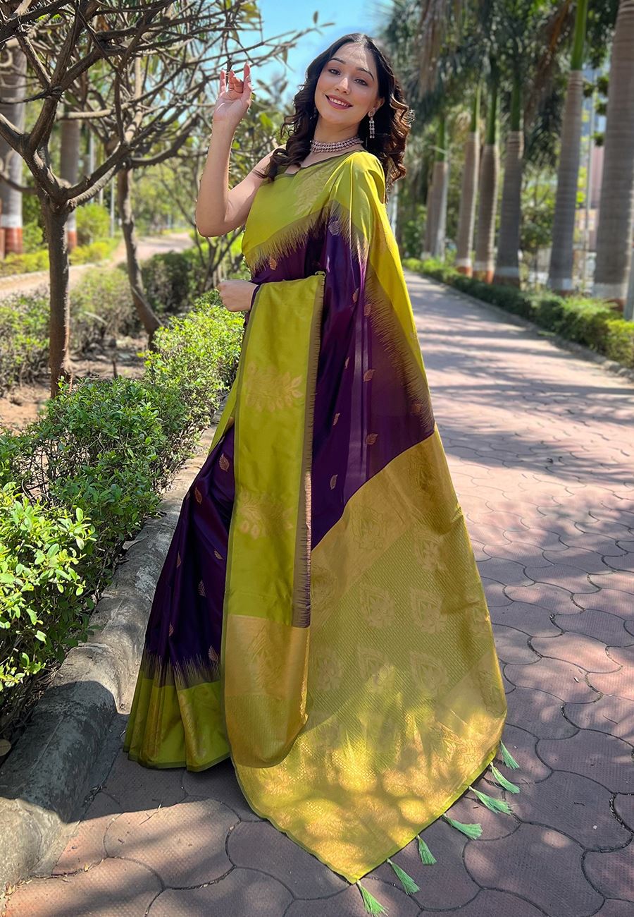 Magenta Silk Blend Saree With Floral Border Zari Woven Work