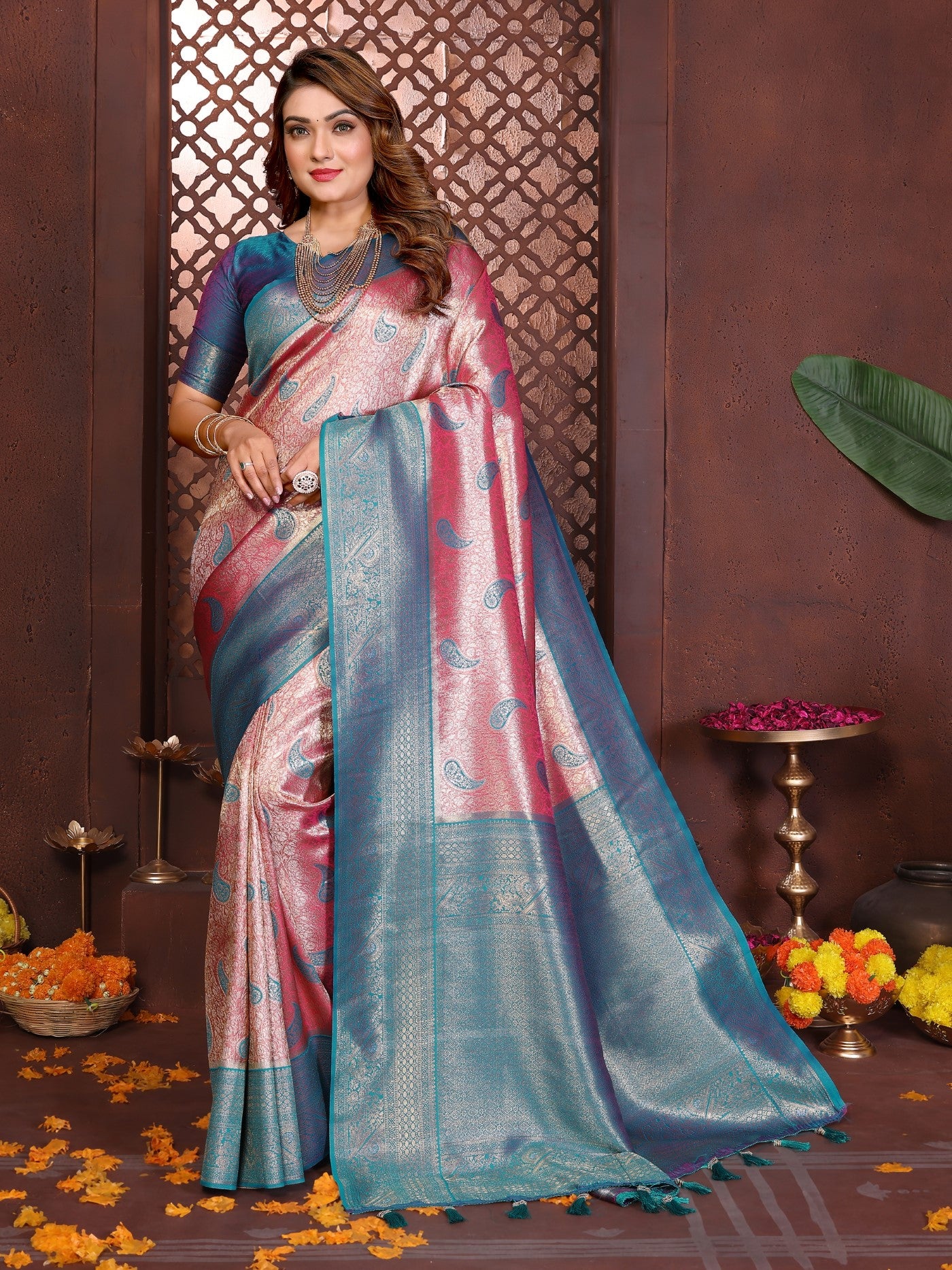 Magenta Tissue Silk Saree With Traditional Weaving