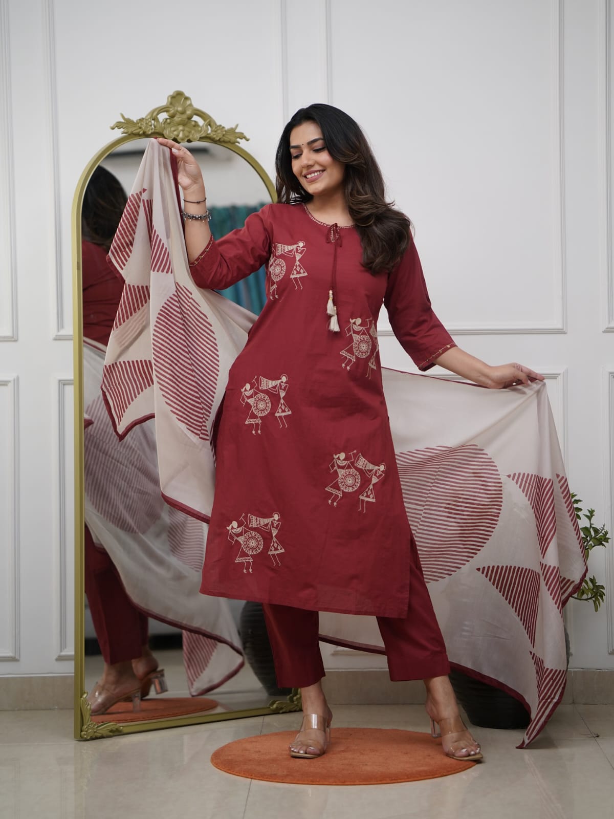 Maroon Pure Silk Kurta Pant Set With Heavy Thread Embroidery Work With Printed Dupatta