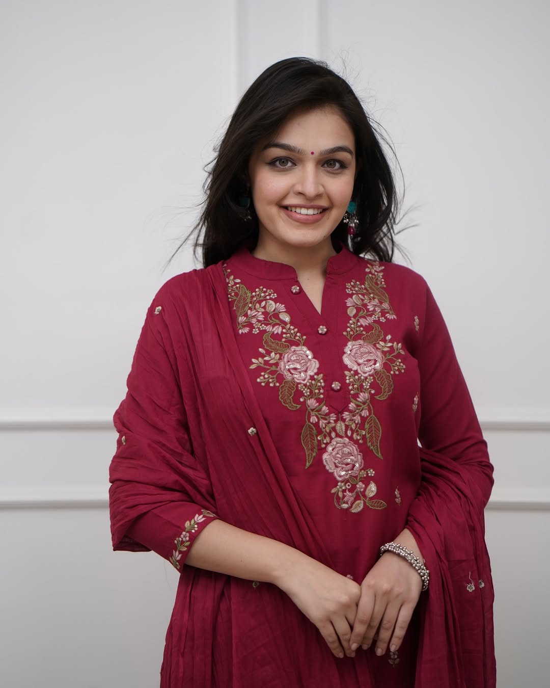 Maroon Rayon Kurta Pant with Heavy Thread Embroidery Work