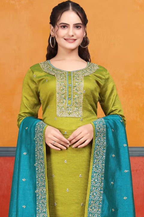 Mehendi Vichirta Silk Kurta Pant With Thread Embroidery Work